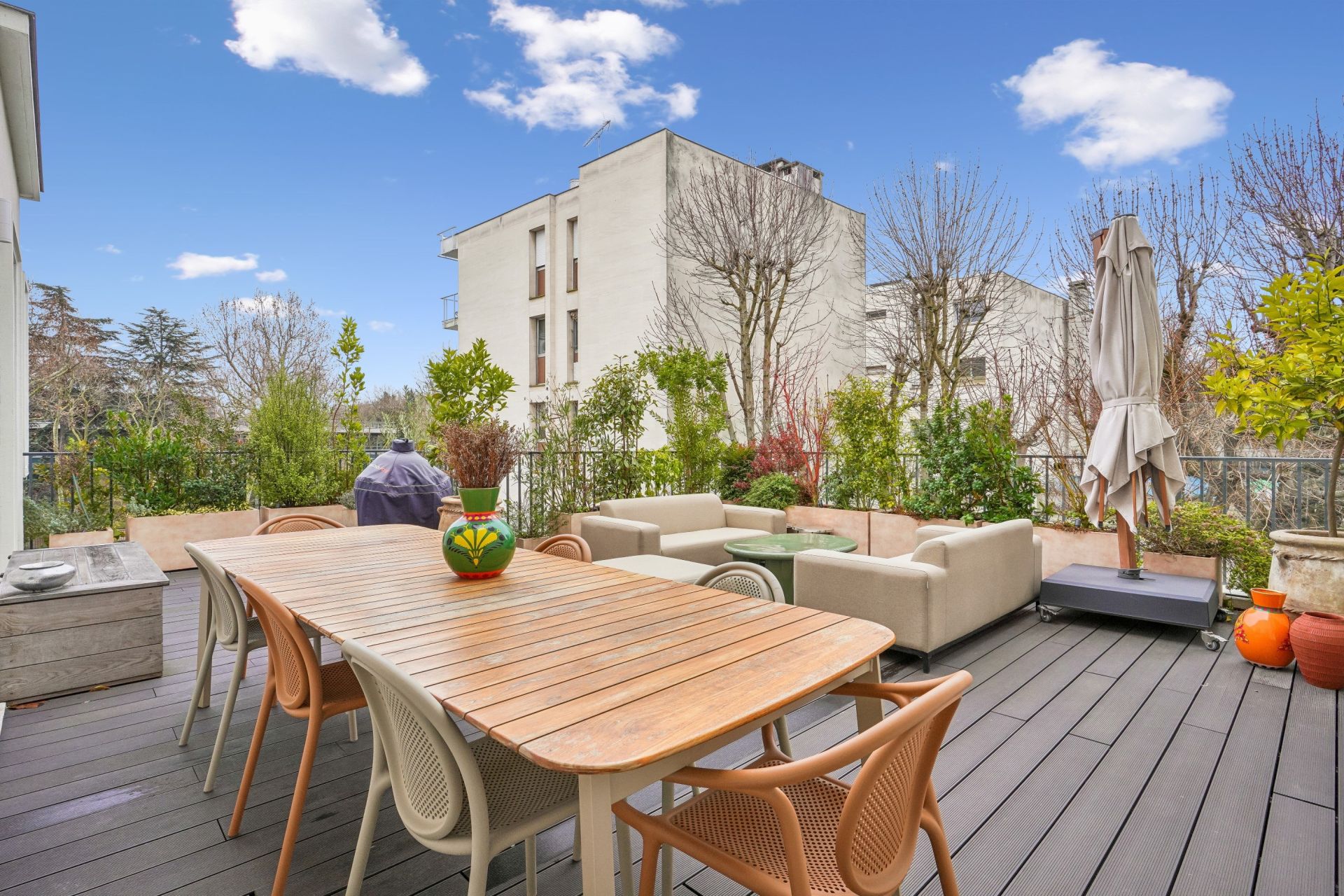 penthouse 9 Rooms for sale on NEUILLY SUR SEINE (92200)