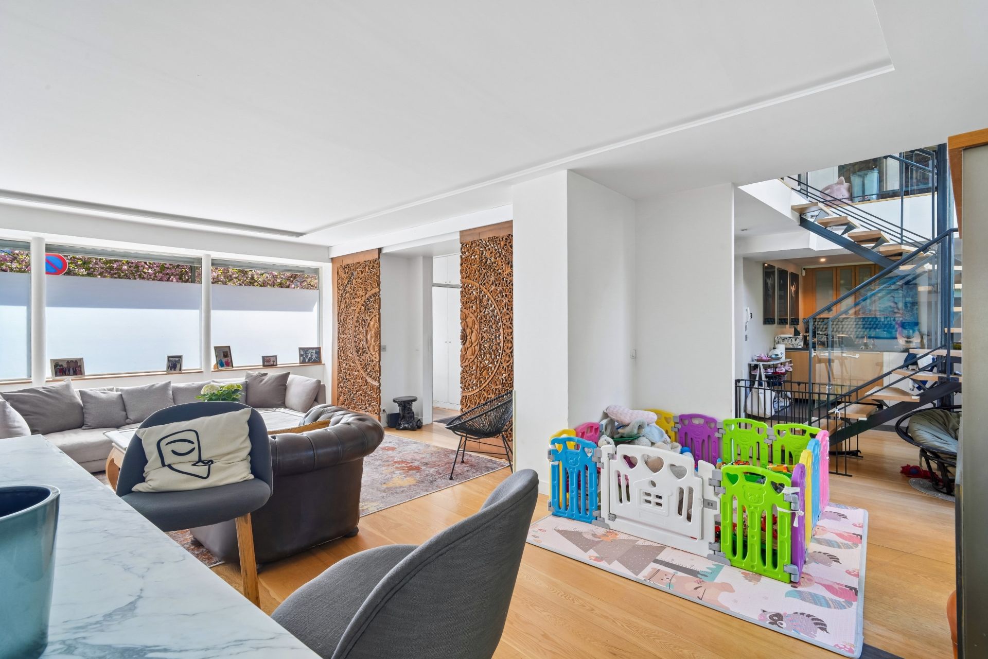 luxury house 11 Rooms for sale on PUTEAUX (92800)