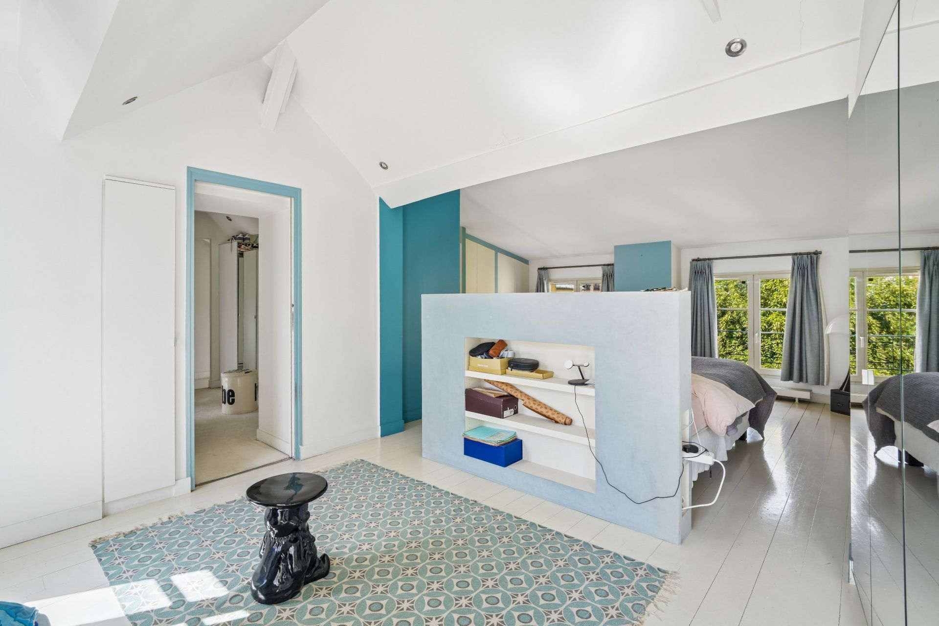 luxury house 11 Rooms for sale on PUTEAUX (92800)