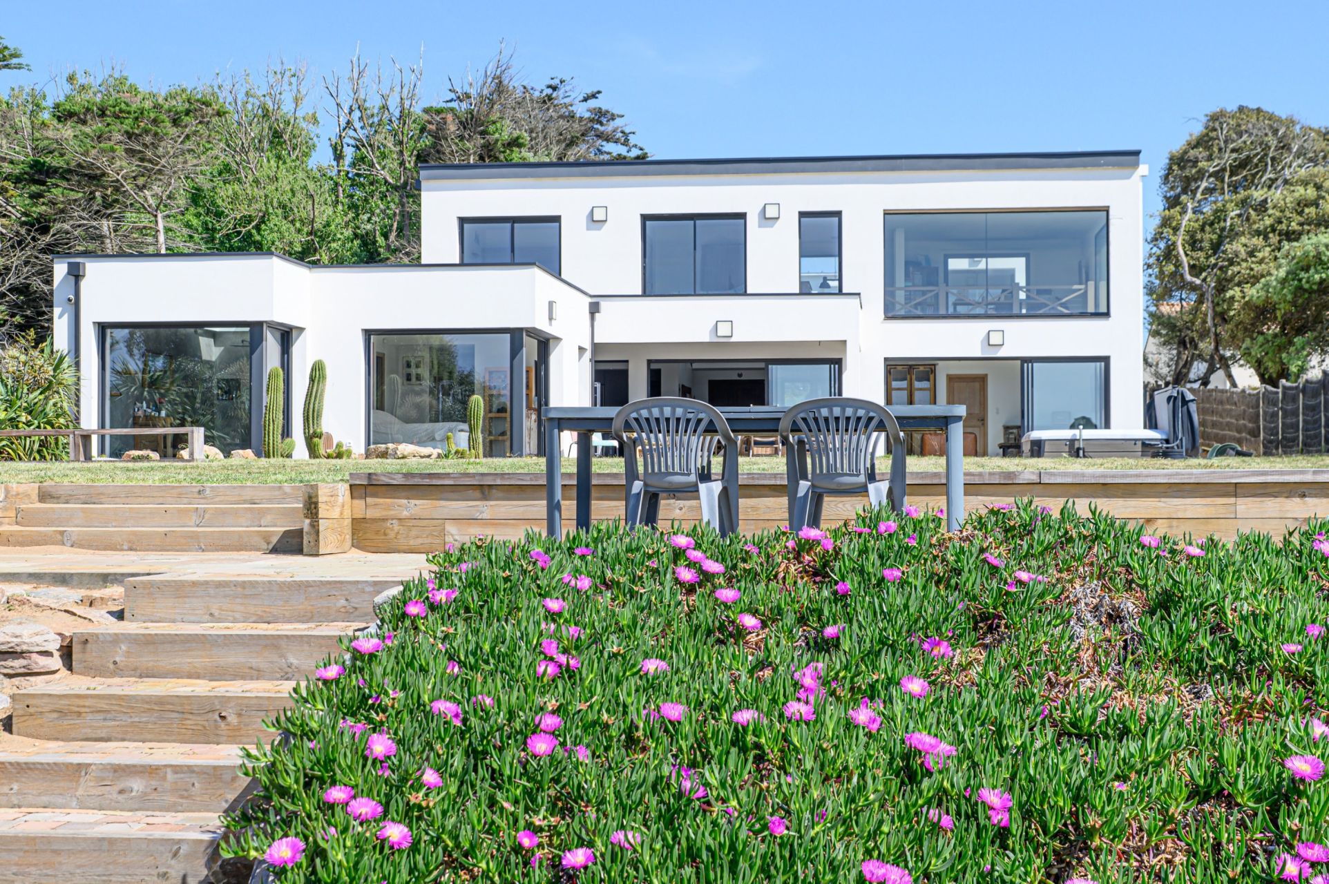 villa de luxe 8 Pièces en vente sur THARON PLAGE (44730)