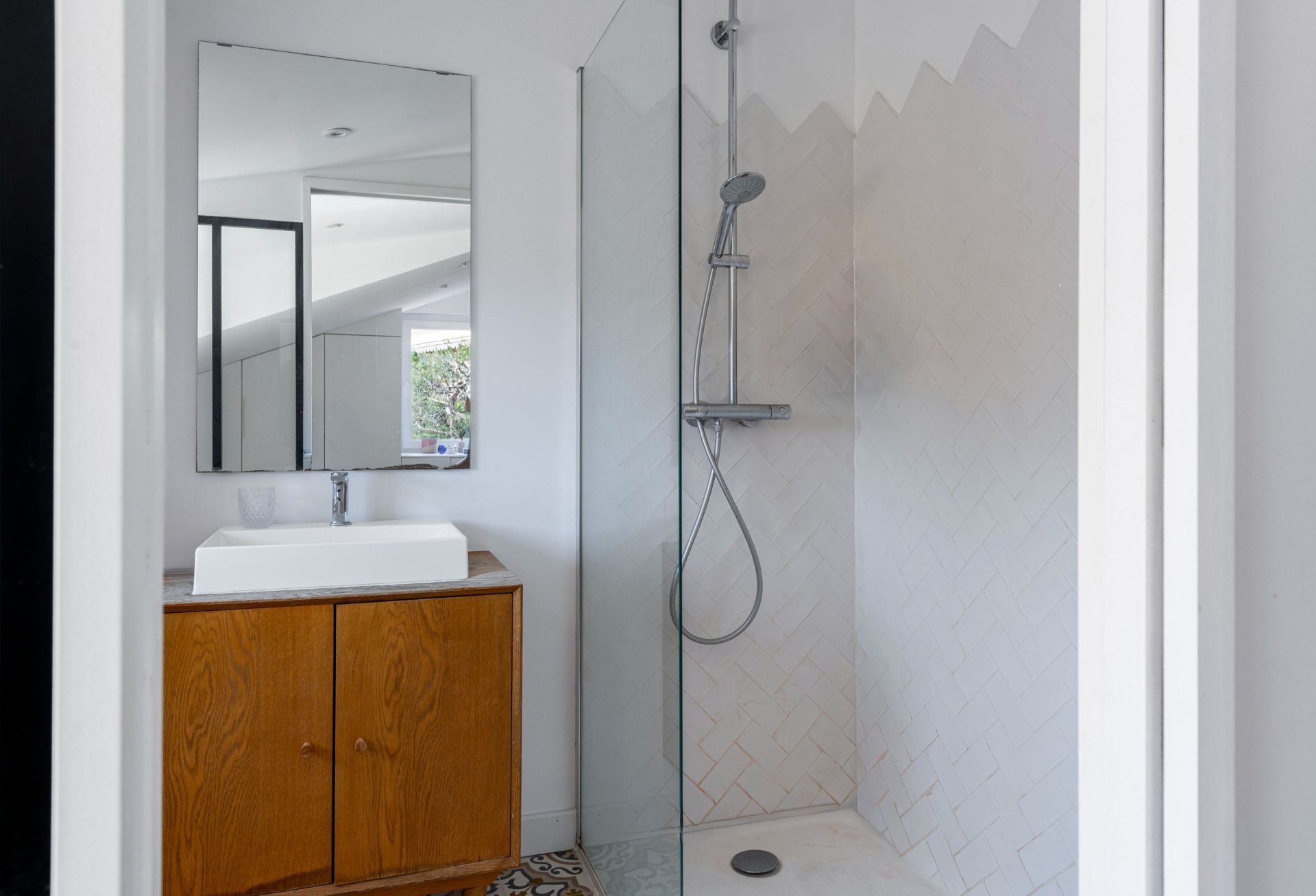 luxury villa 4 Rooms for sale on VILLEFRANCHE SUR MER (06230)