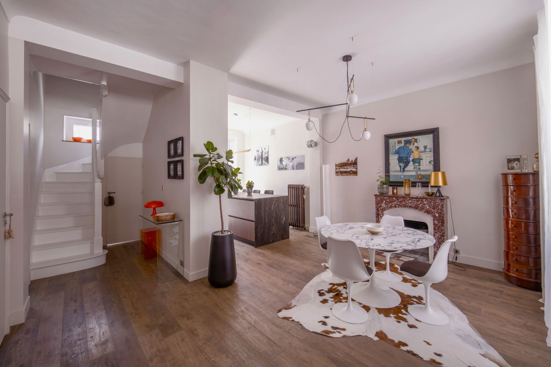 luxury house 8 Rooms for sale on NANTES (44100)