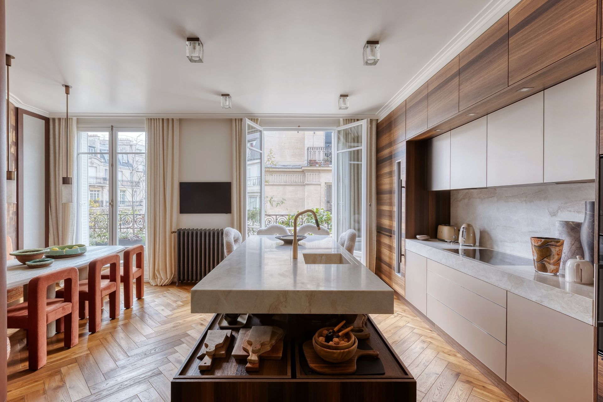 luxury apartment 5 Rooms for sale on PARIS (75006)