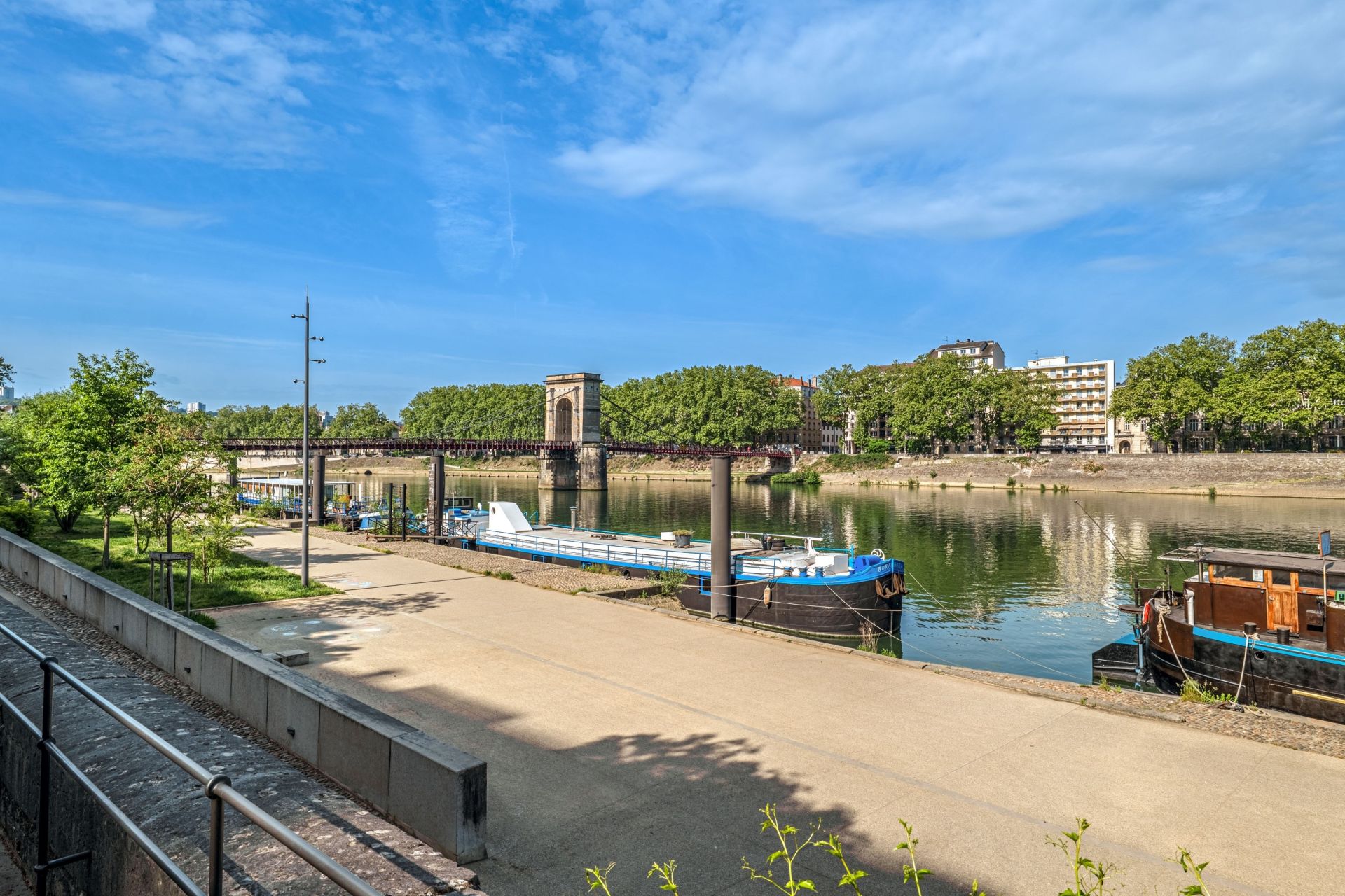 luxury apartment 3 Rooms for sale on LYON (69004)