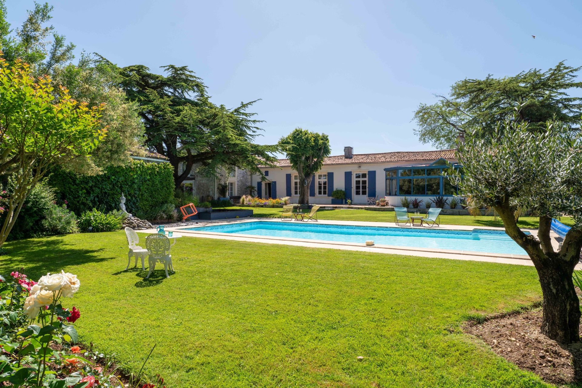 maison de luxe 9 Pièces en vente sur DOMPIERRE SUR MER (17139)