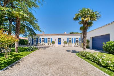 Vente Maison de luxe Dompierre-sur-Mer 9&nbsp;Pièces 310&nbsp;m²