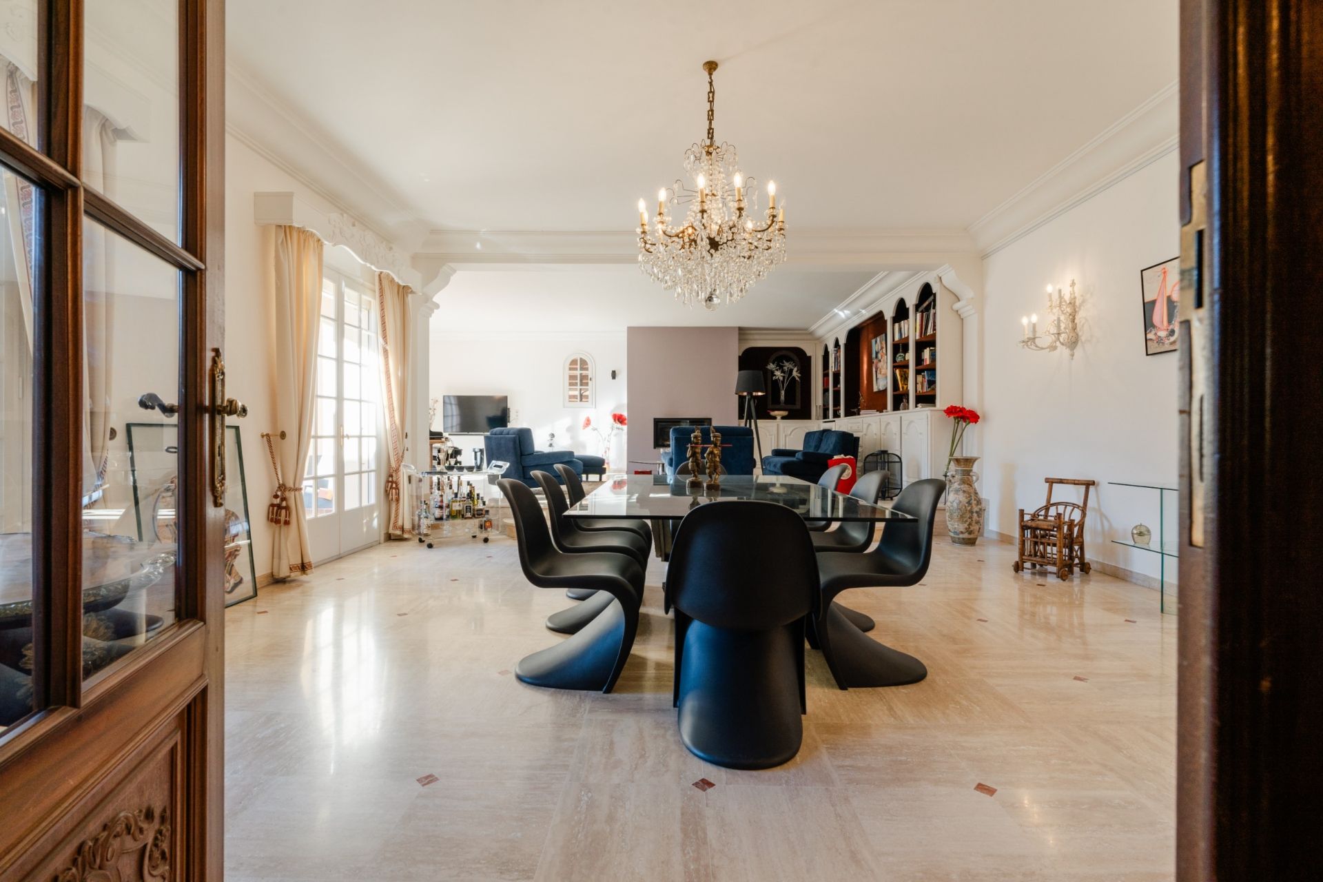 luxury house 7 Rooms for sale on PERPIGNAN (66000)