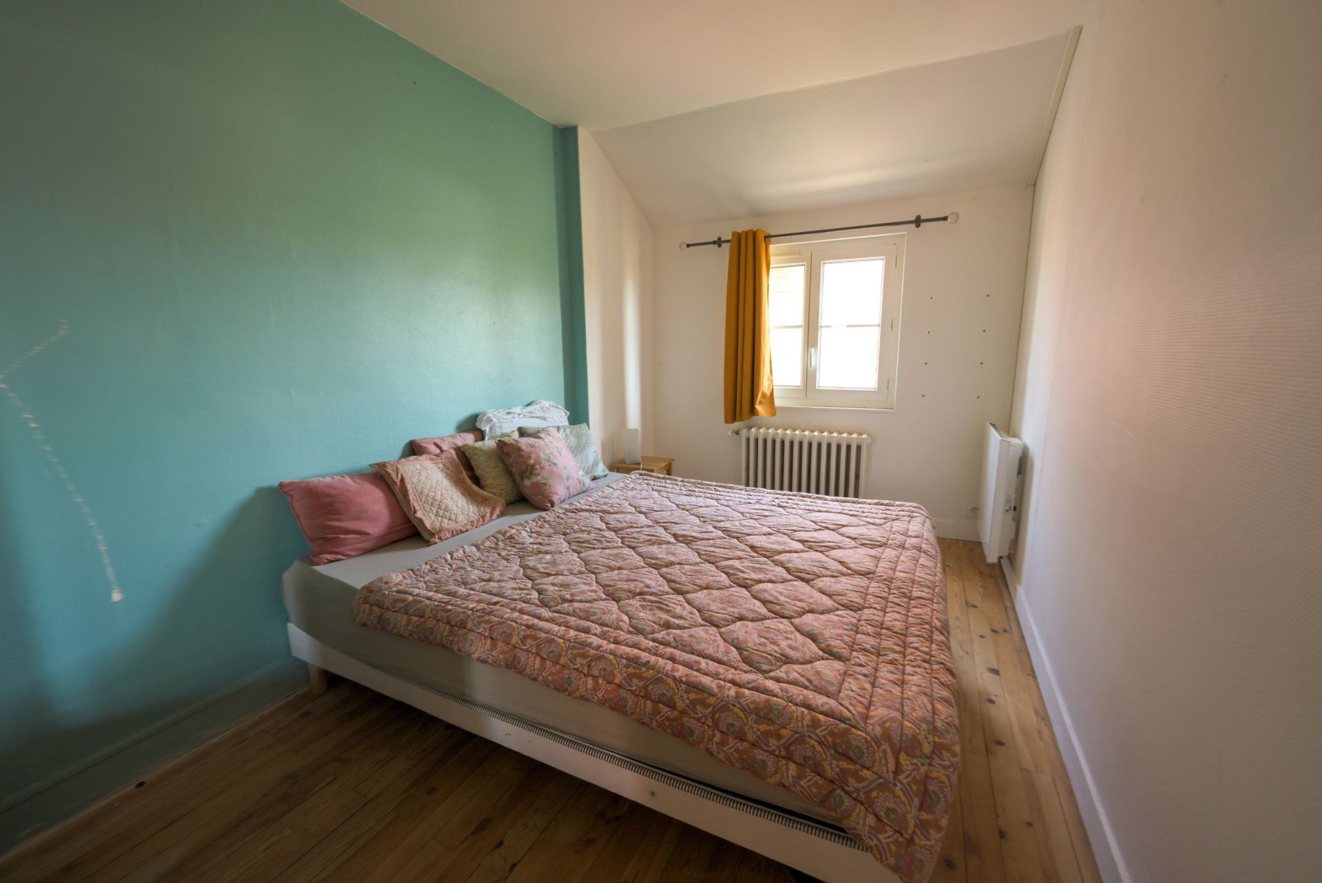 luxury long house 9 Rooms for sale on ROTS (14740)