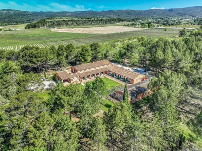 Sale Luxury house Roussillon 10&nbsp;Rooms 700&nbsp;m²