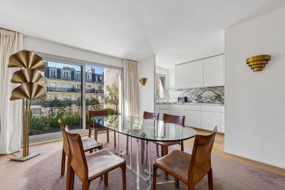 Sale Luxury apartment Paris 18 5&nbsp;Rooms 97&nbsp;m²