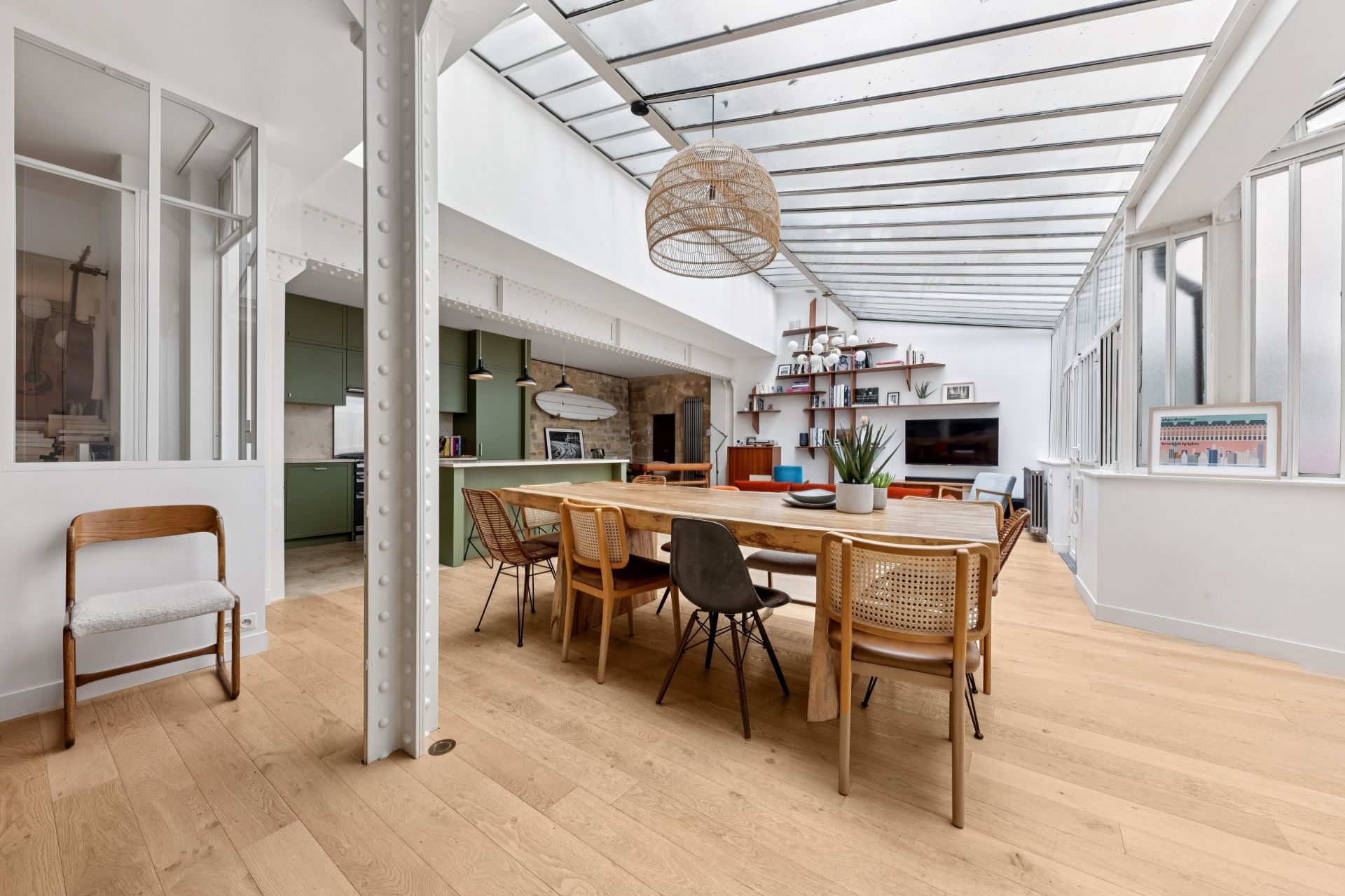 luxury apartment 5 Rooms for sale on PARIS (75003)