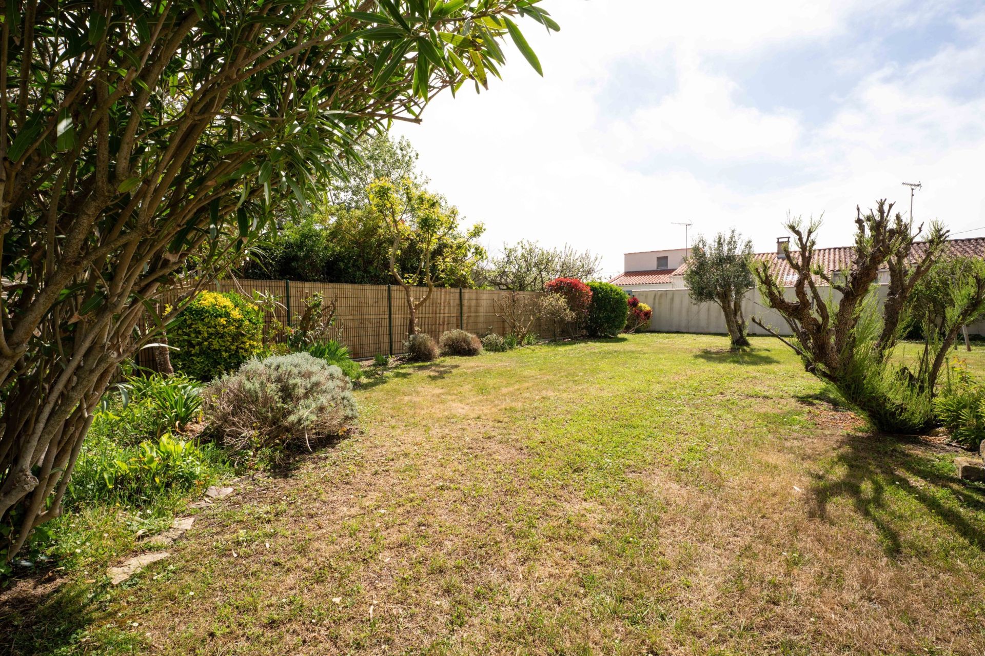 luxury house 7 Rooms for sale on ST PIERRE D OLERON (17310)