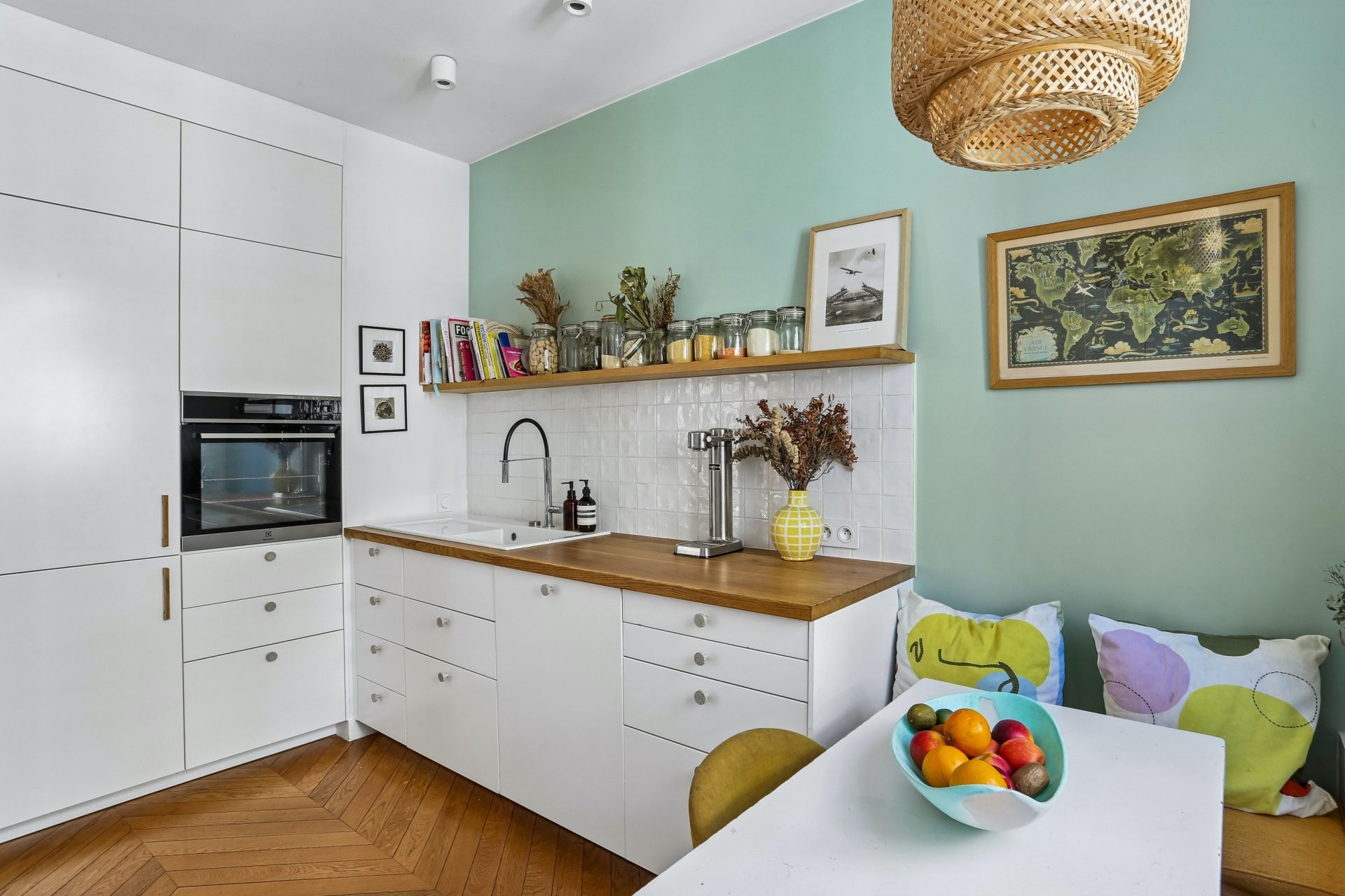 luxury apartment 6 Rooms for sale on PARIS (75005)