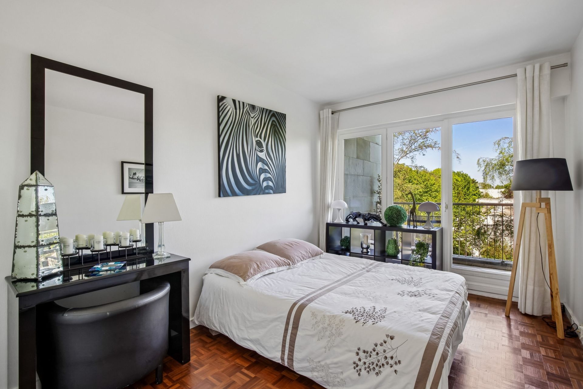 luxury apartment 4 Rooms for sale on MARLY LE ROI (78160)