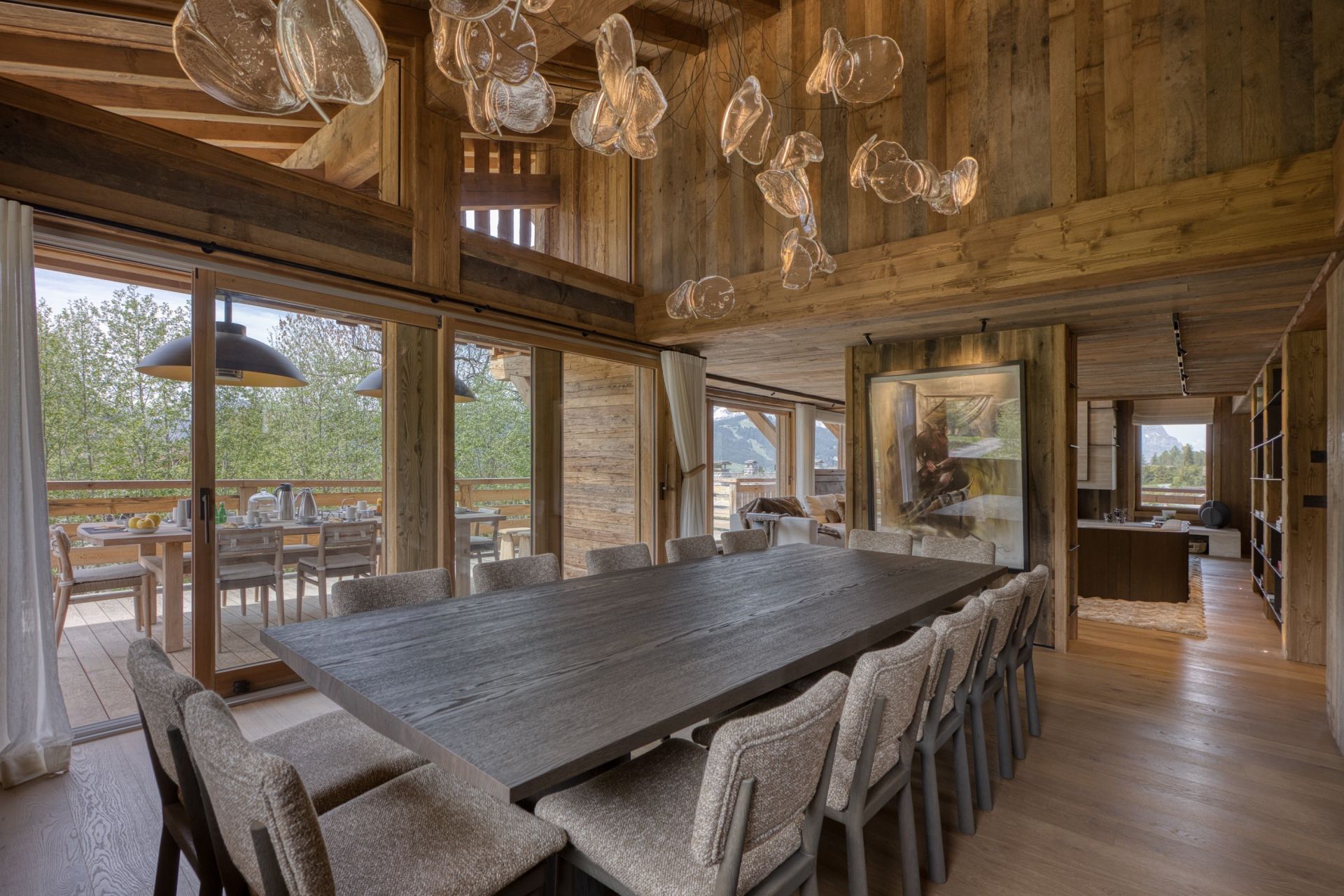 luxury chalet 11 Rooms for seasonal rent on MEGEVE (74120)