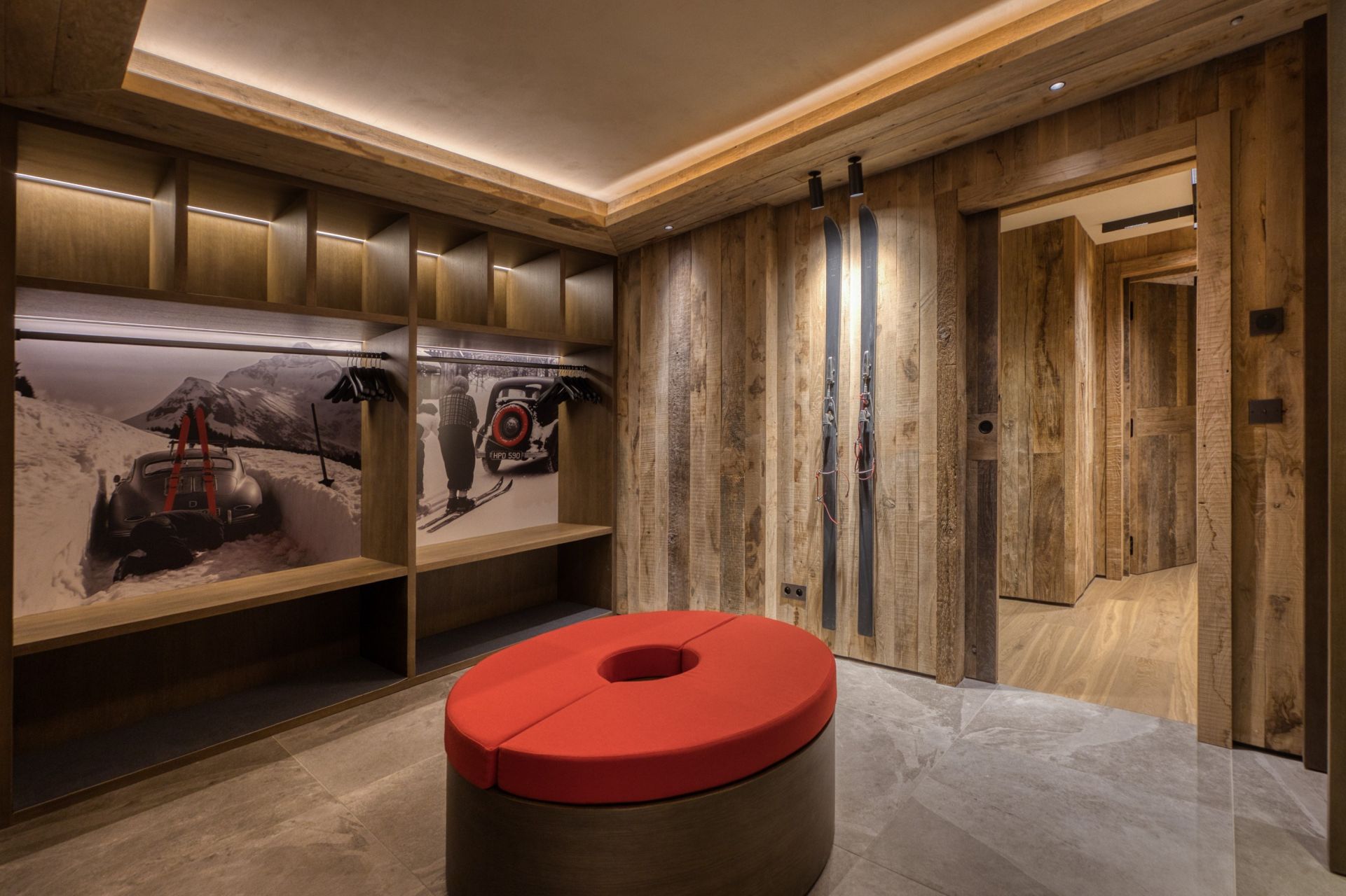 luxury chalet 11 Rooms for seasonal rent on MEGEVE (74120)