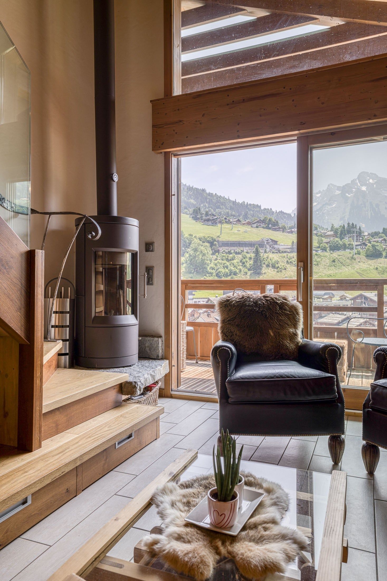 luxury apartment 5 Rooms for sale on LA CLUSAZ (74220)