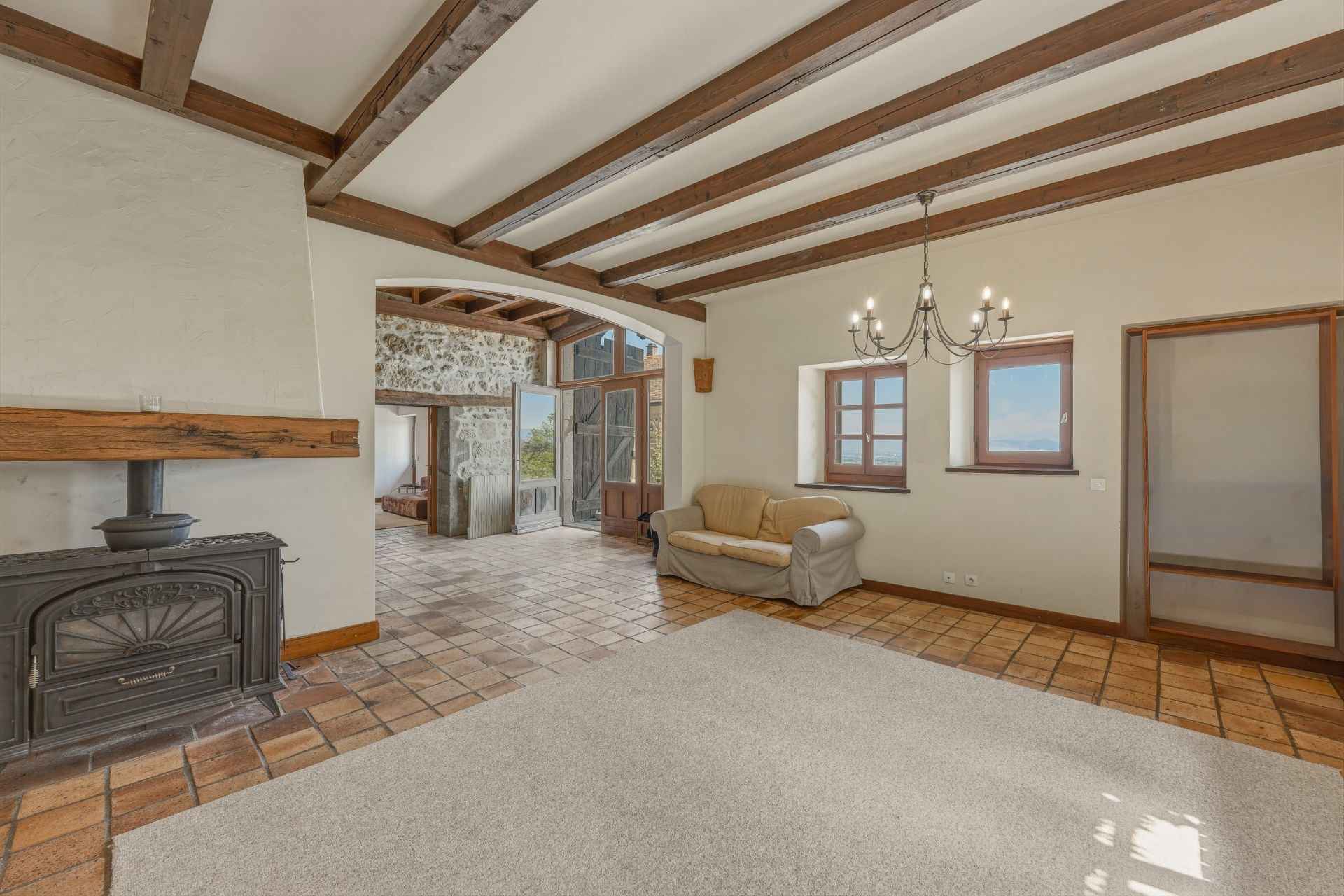 farm complex 8 Rooms for sale on SERGY (01630)