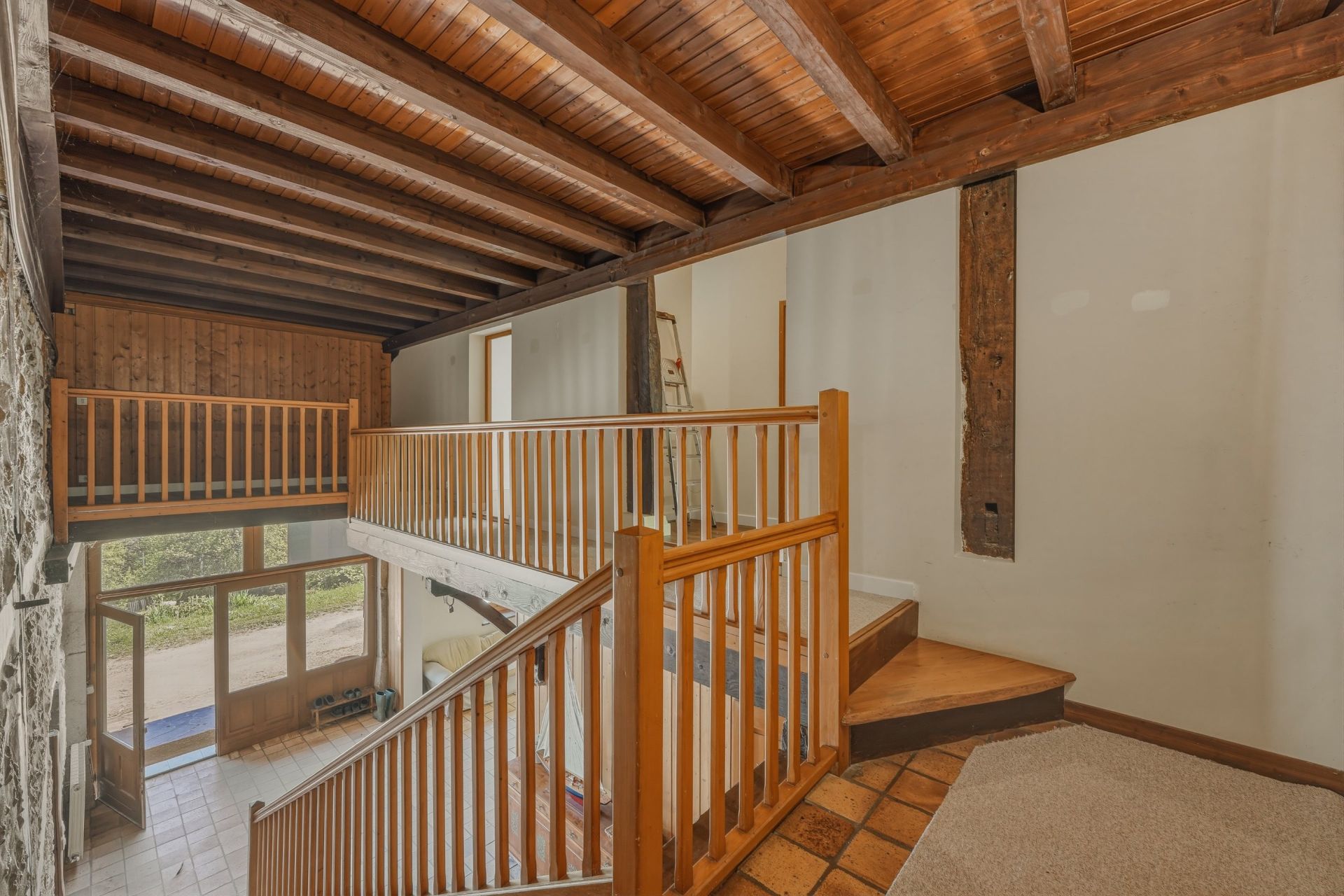 farm complex 8 Rooms for sale on SERGY (01630)