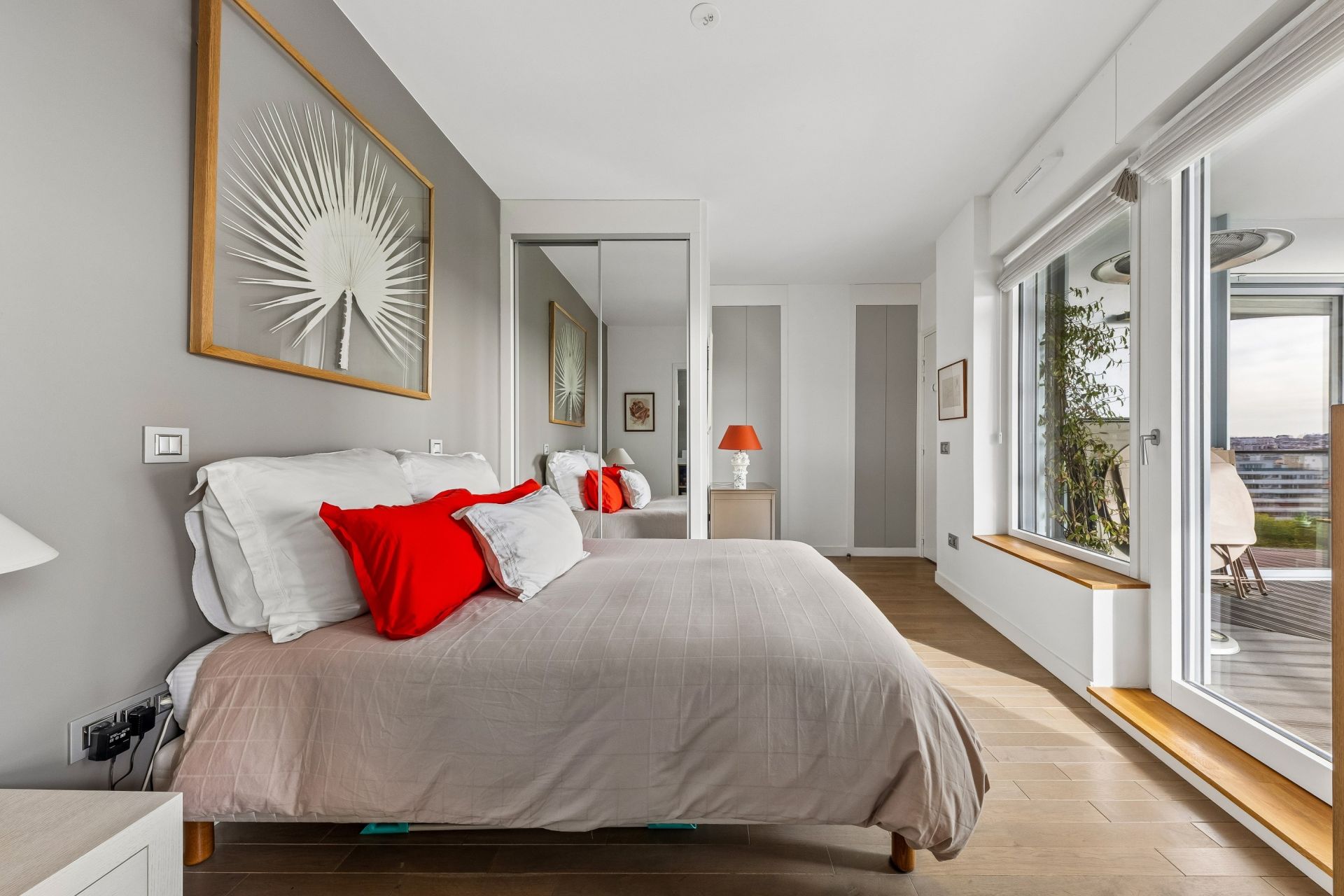 luxury apartment 2 Rooms for sale on PARIS (75017)