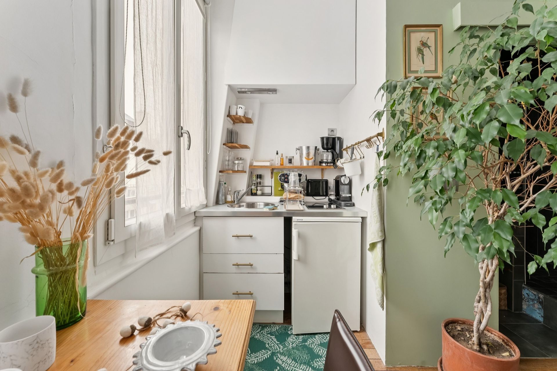 luxury apartment 7 Rooms for sale on NEUILLY SUR SEINE (92200)