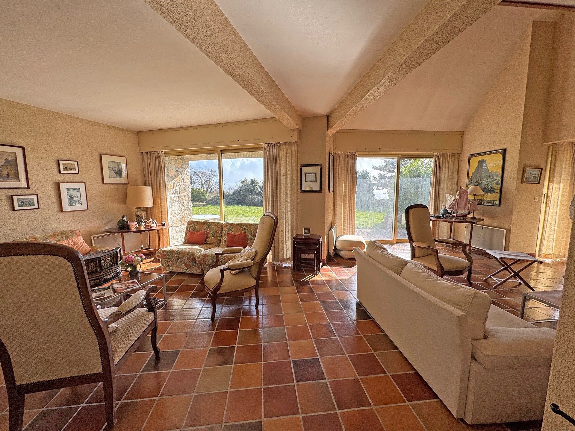 luxury house 12 Rooms for sale on CROZON (29160)