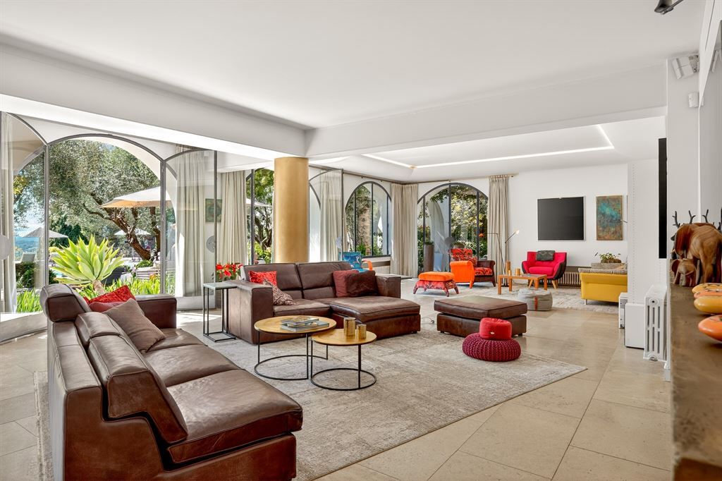 villa de luxe 14 Pièces en vente sur PLASCASSIER (06130)