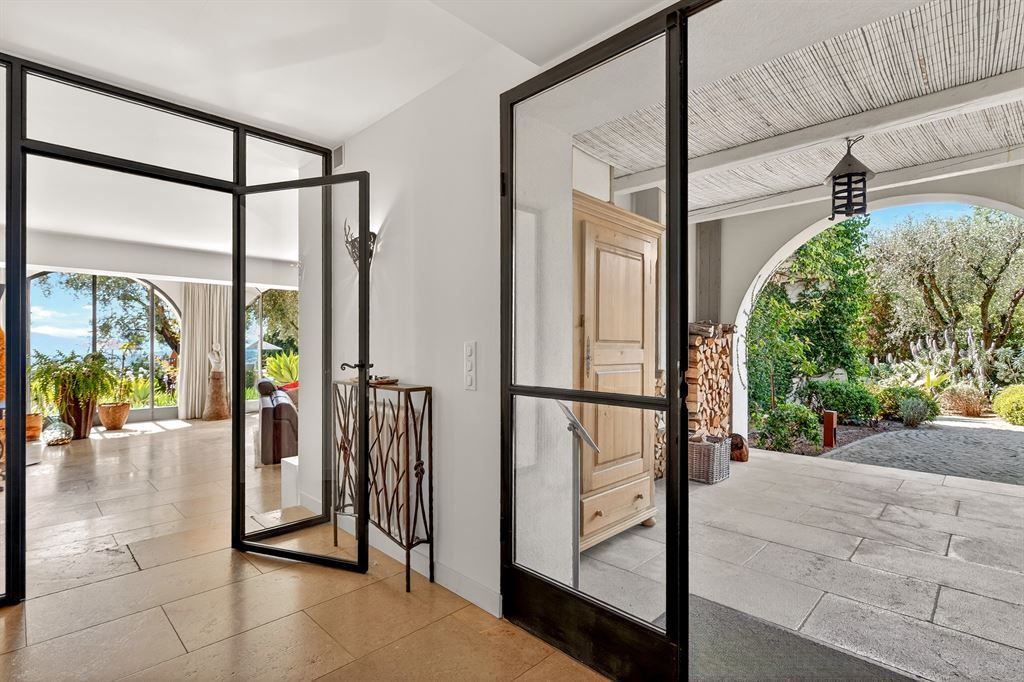 villa de luxe 14 Pièces en vente sur PLASCASSIER (06130)