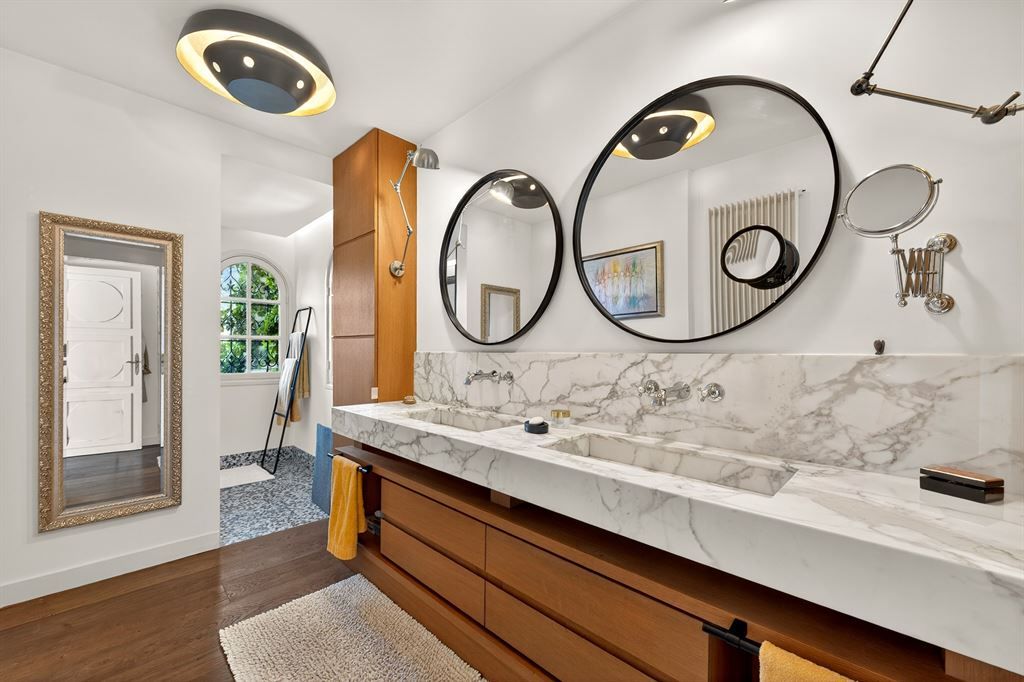 villa de luxe 14 Pièces en vente sur PLASCASSIER (06130)