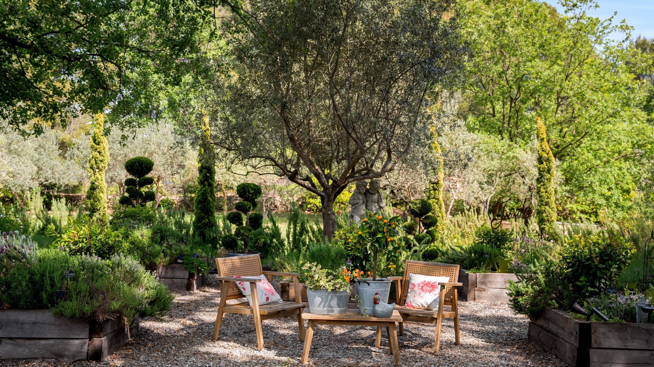luxury provencale house 7 Rooms for sale on DRAGUIGNAN (83300)