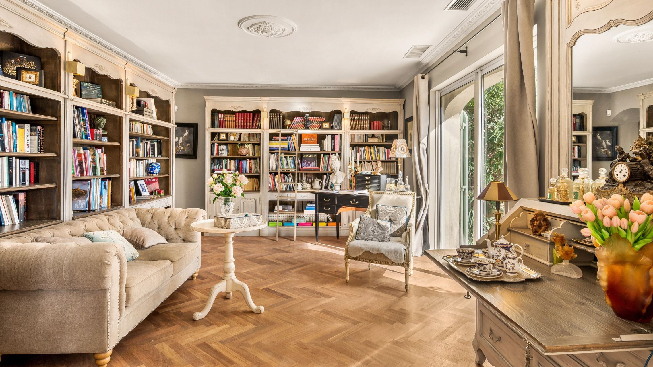 luxury provencale house 7 Rooms for sale on DRAGUIGNAN (83300)