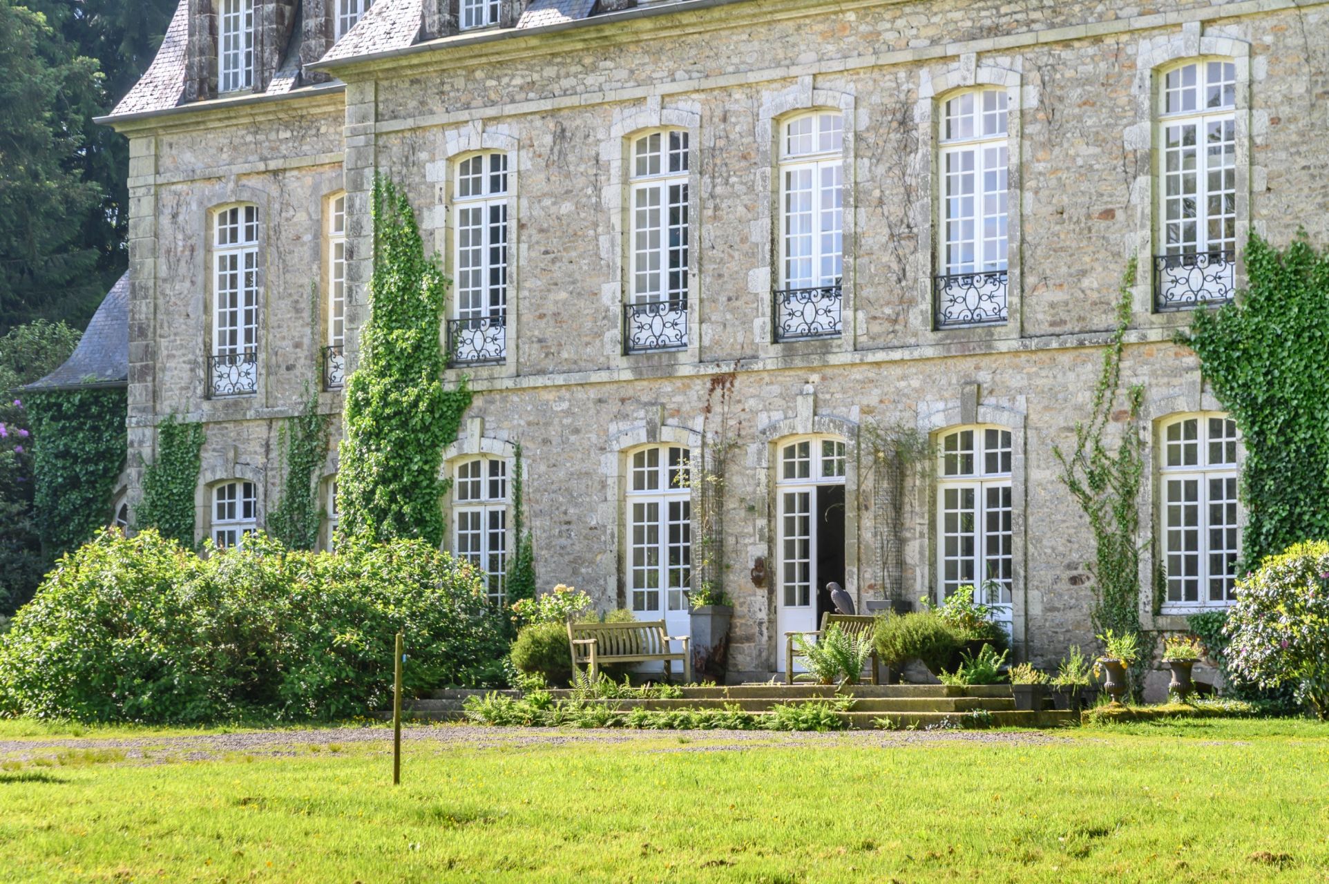 castle 28 Rooms for sale on LORIENT (56100)