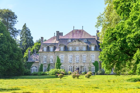 Sale Castle Lorient 28&nbsp;Rooms 1200&nbsp;m²