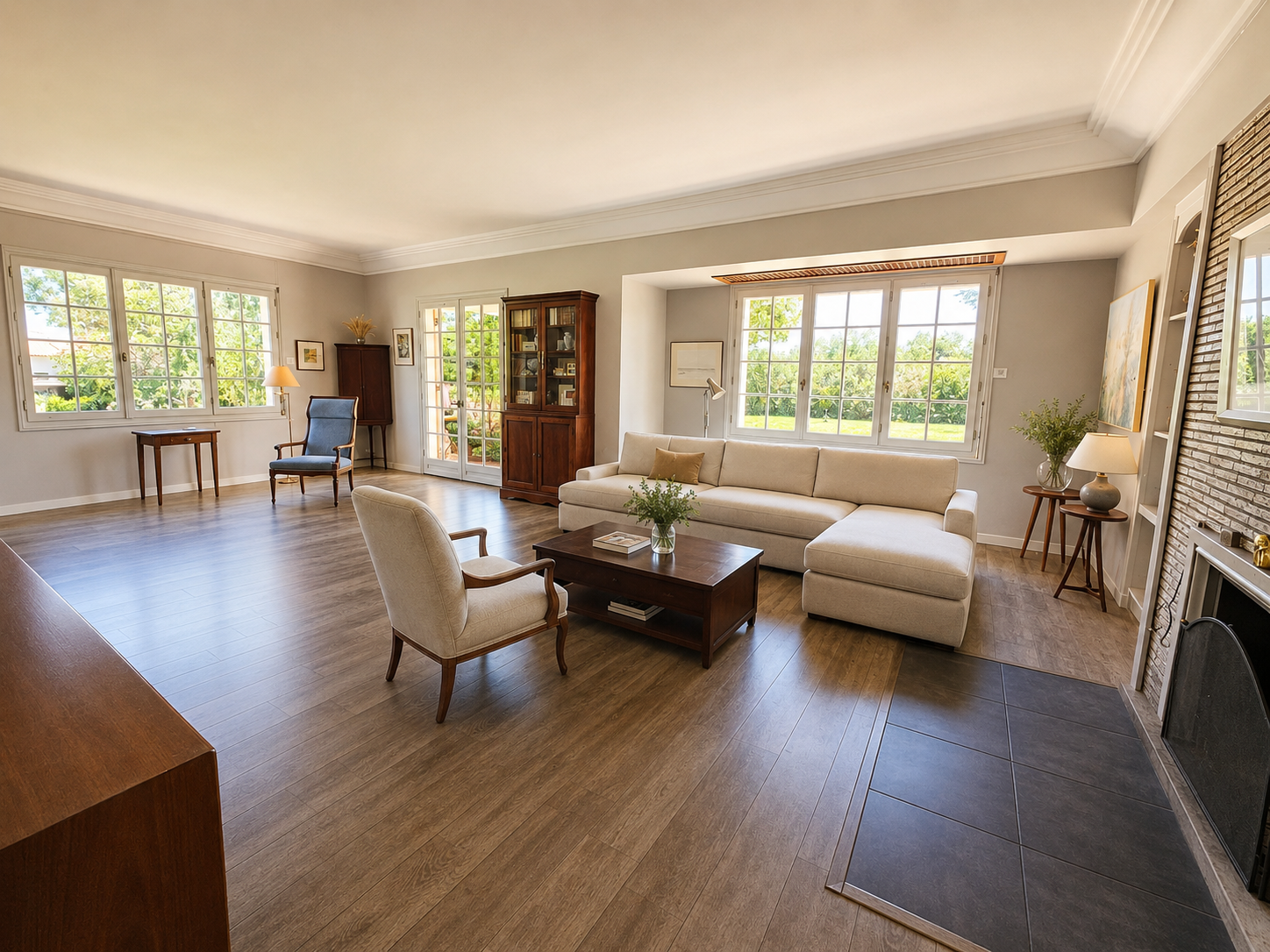luxury house 9 Rooms for sale on PERPIGNAN (66000)