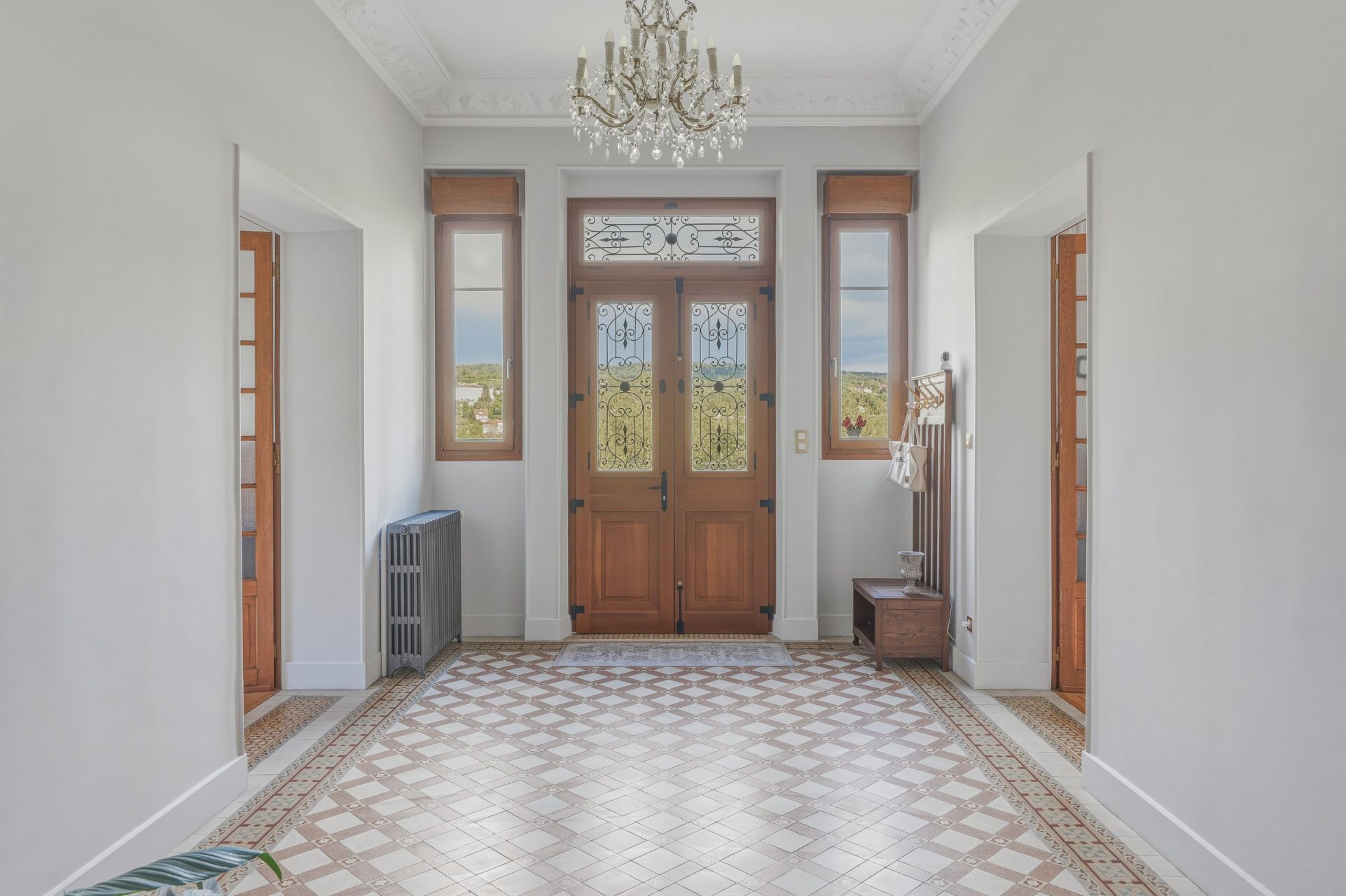 luxury house 15 Rooms for sale on CLAIRVAUX LES LACS (39130)