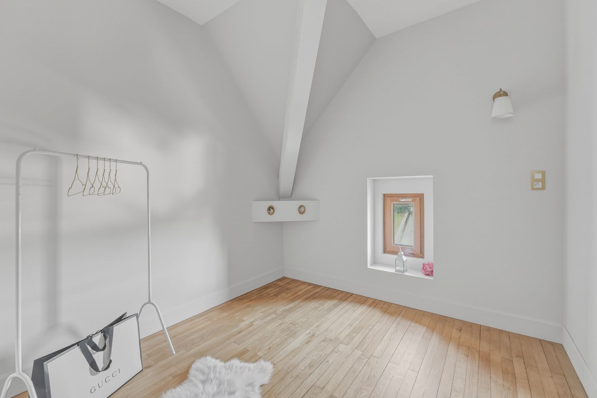 luxury house 15 Rooms for sale on CLAIRVAUX LES LACS (39130)