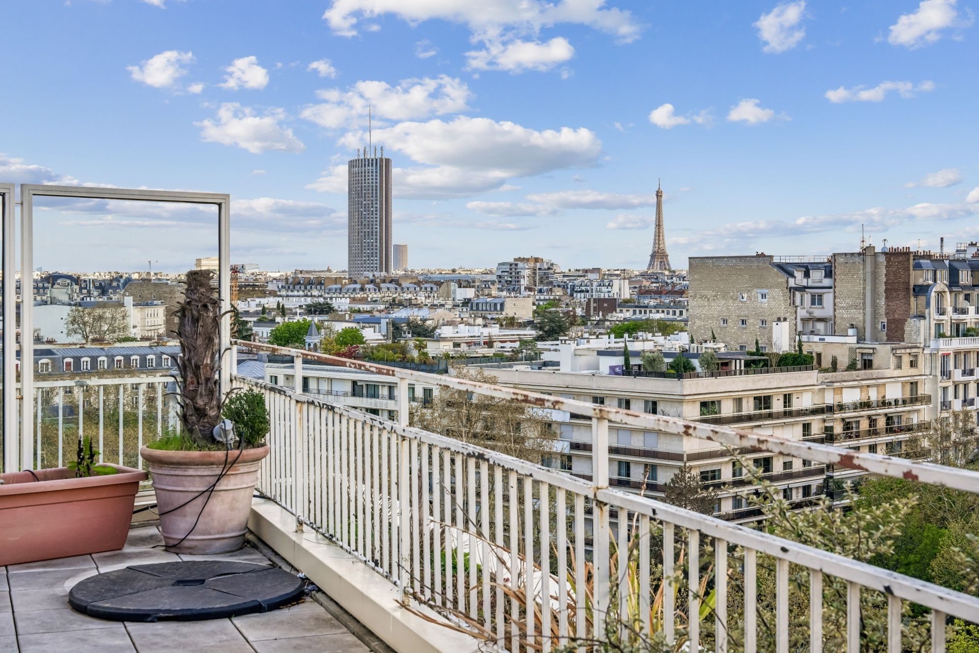 luxury apartment 4 Rooms for sale on NEUILLY SUR SEINE (92200)