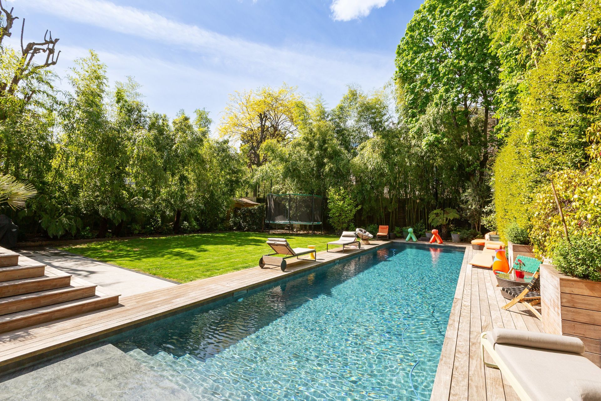 mansion (hôtel particulier) 12 Rooms for sale on BOULOGNE BILLANCOURT (92100)