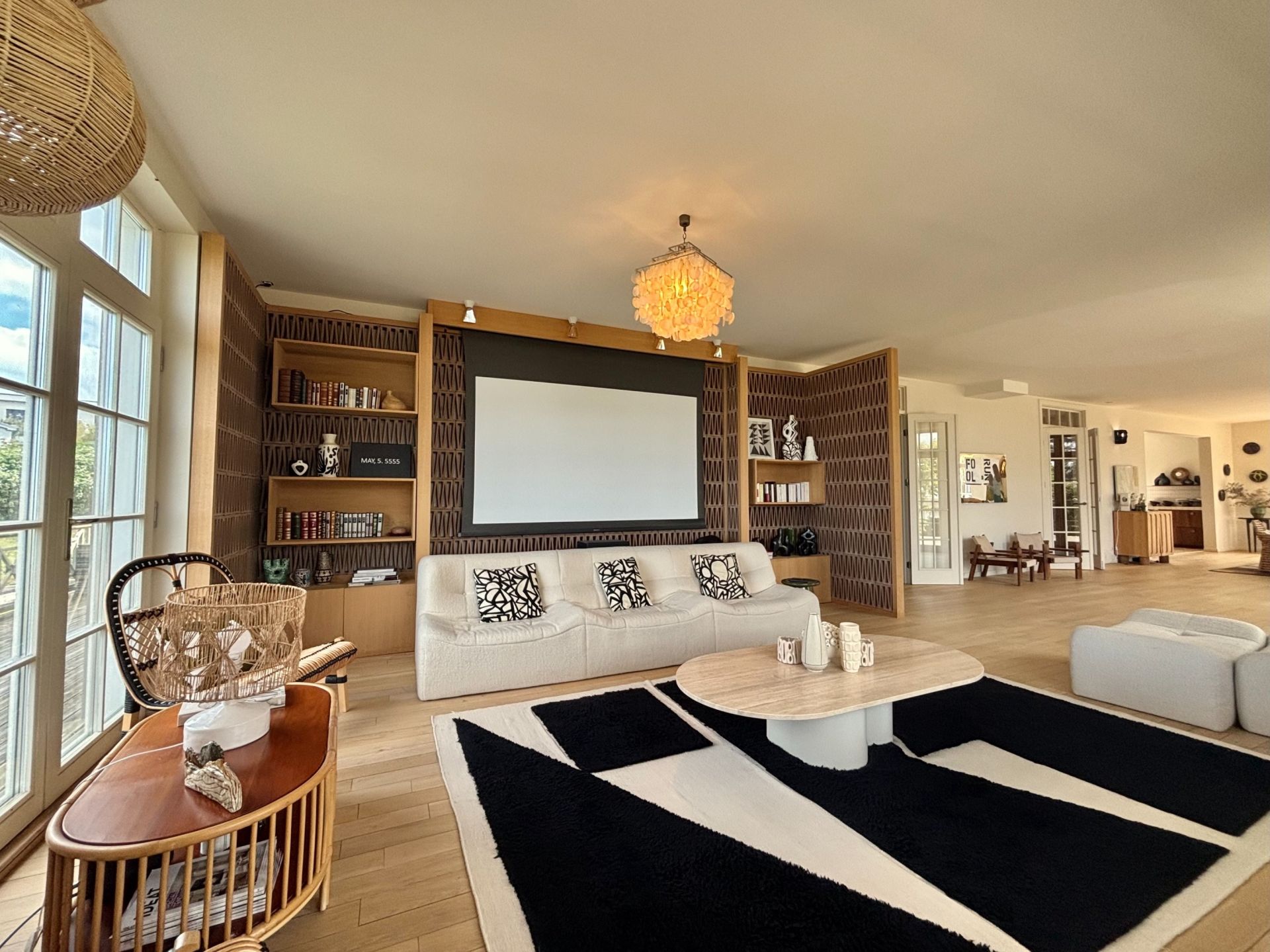 luxury house 8 Rooms for seasonal rent on BENERVILLE SUR MER (14910)