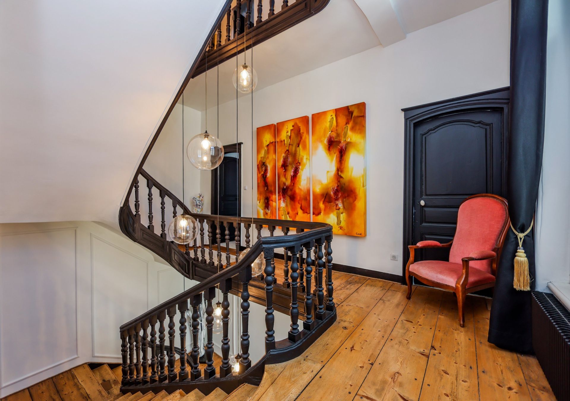 mansion (hôtel particulier) 10 Rooms for sale on MONTREUIL SUR MER (62170)