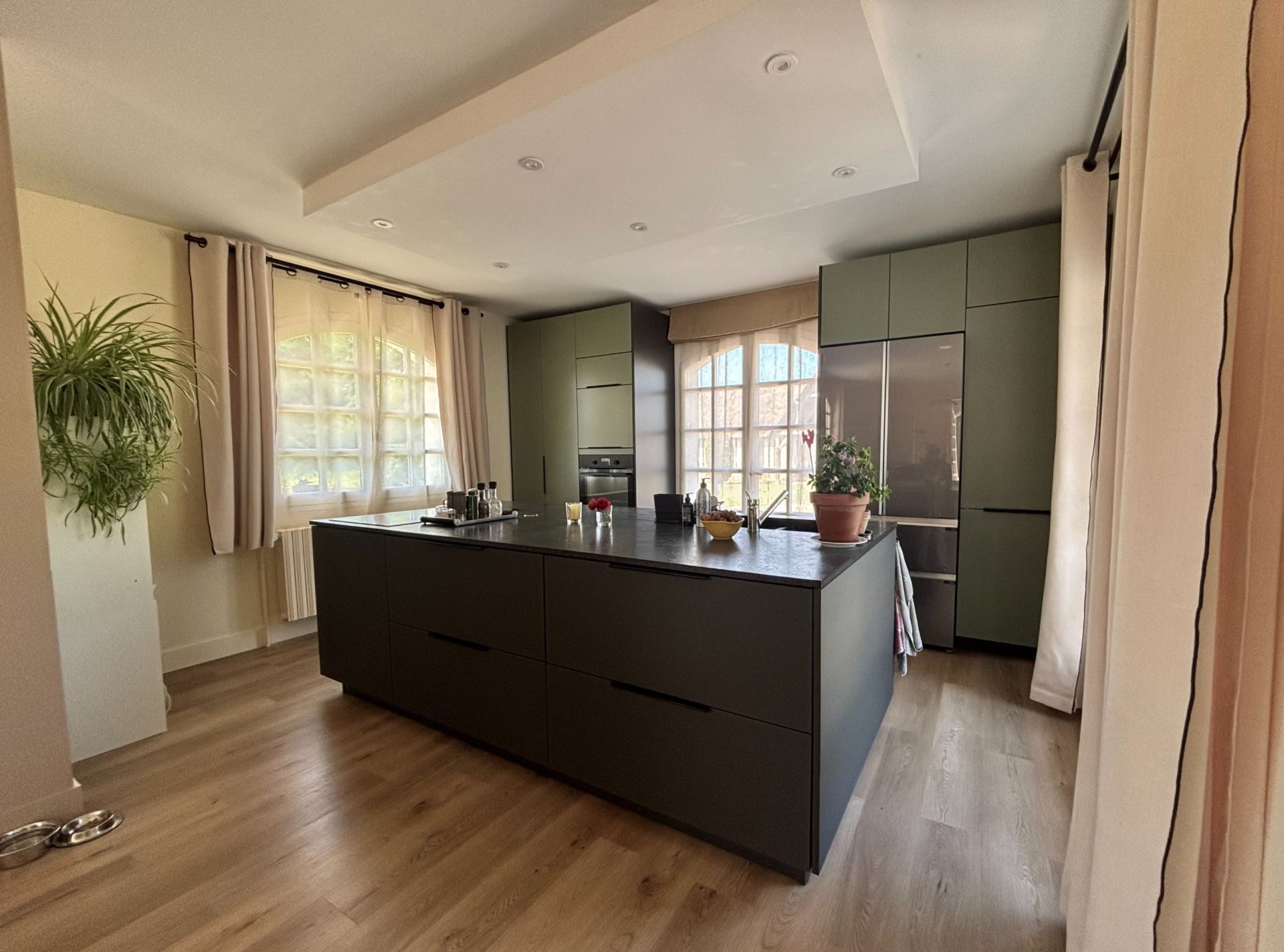 luxury house 7 Rooms for sale on EPAIGNES (27260)