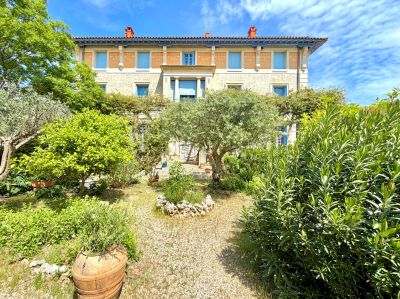 Vente Maison de luxe Pézenas 22&nbsp;Pièces 726&nbsp;m²