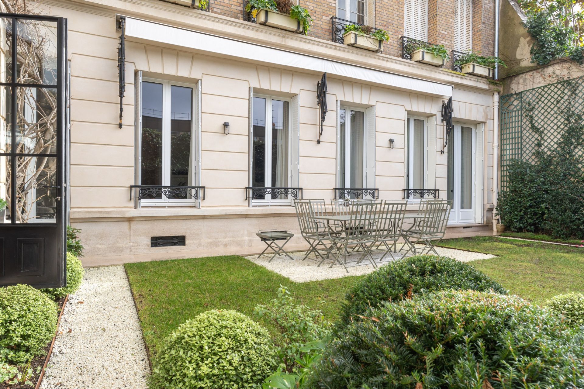 appartement de luxe 6 Pièces en location sur PARIS (75007)