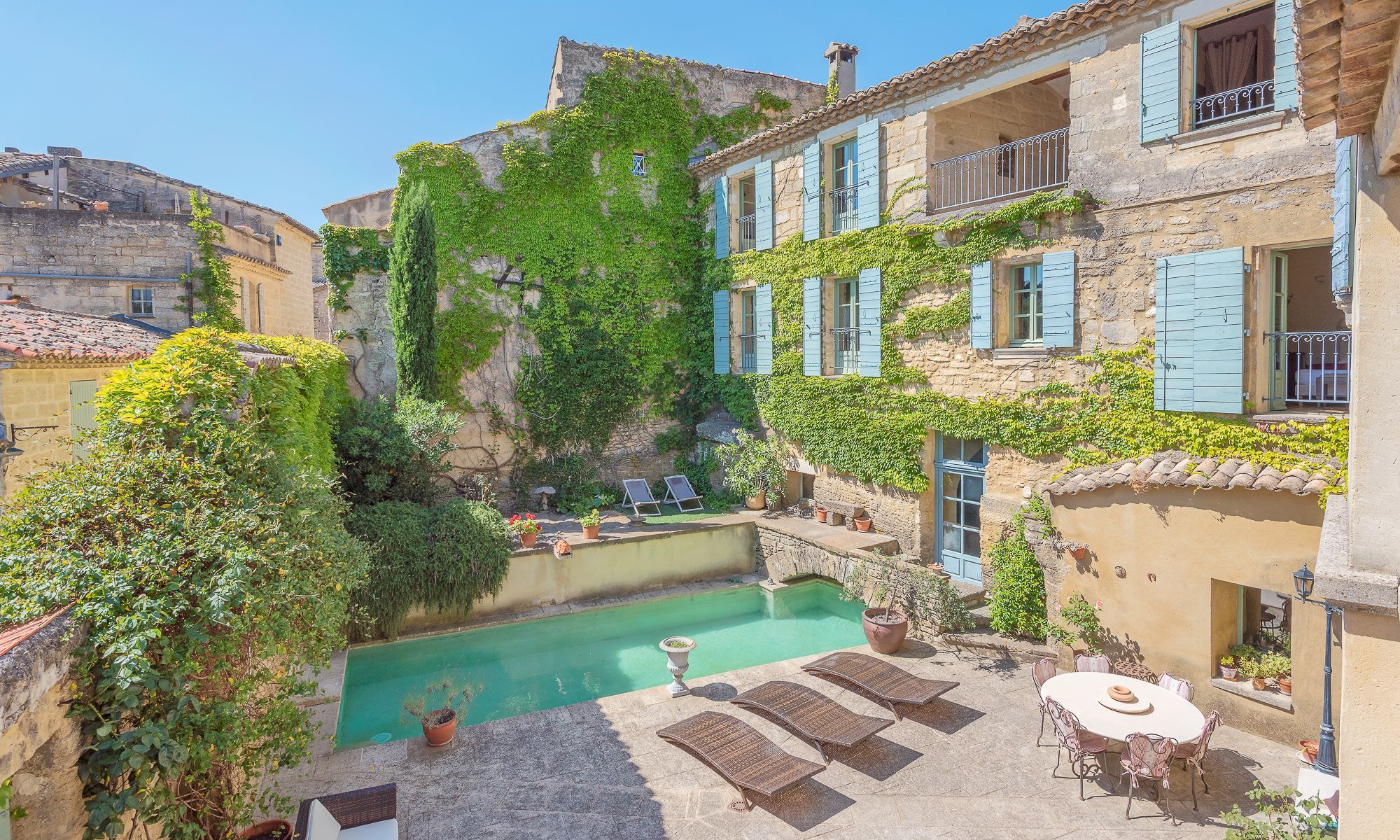 maison de luxe 9 Pièces en vente sur UZES (30700)