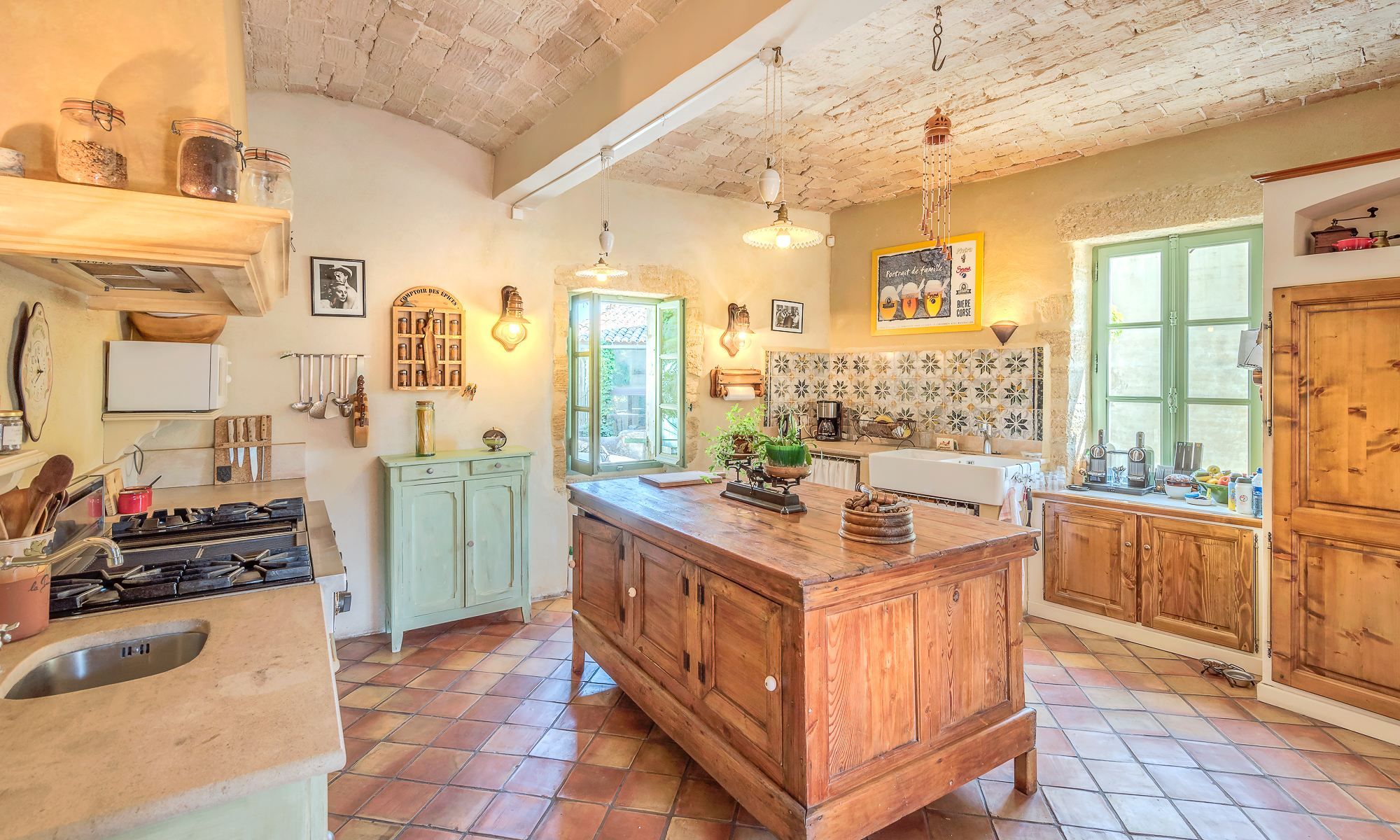 maison de luxe 9 Pièces en vente sur UZES (30700)