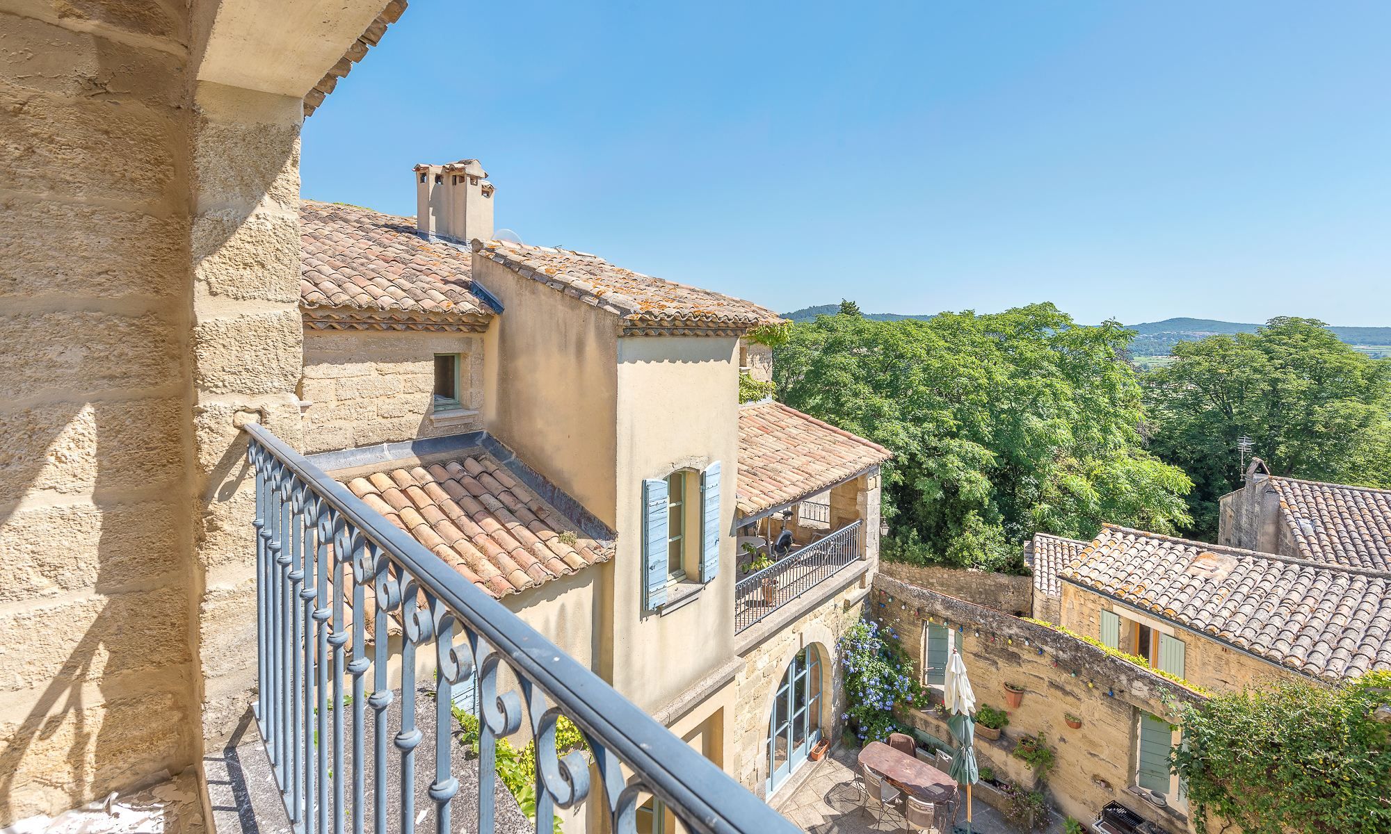 maison de luxe 9 Pièces en vente sur UZES (30700)