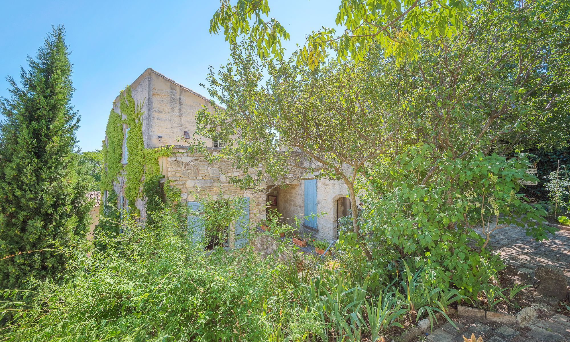 maison de luxe 9 Pièces en vente sur UZES (30700)