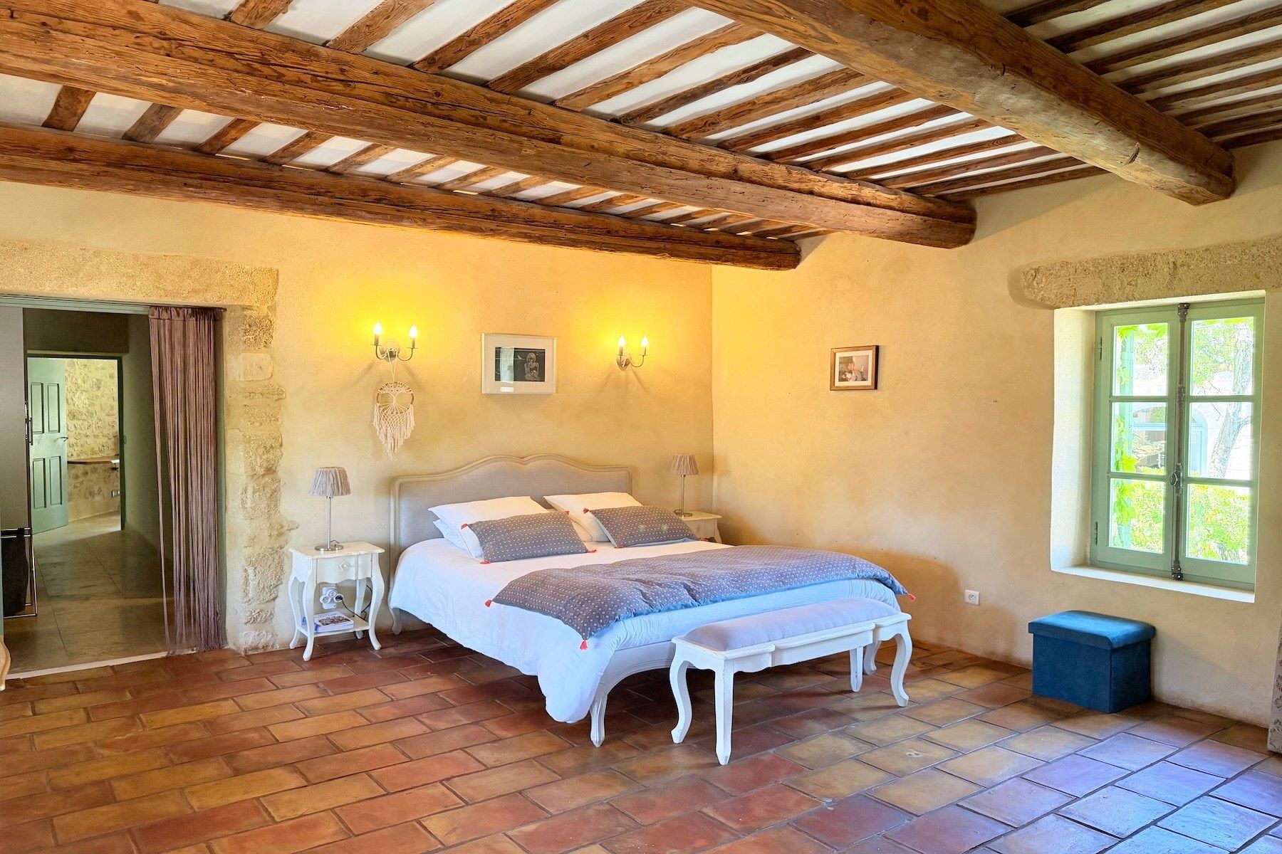 maison de luxe 9 Pièces en vente sur UZES (30700)