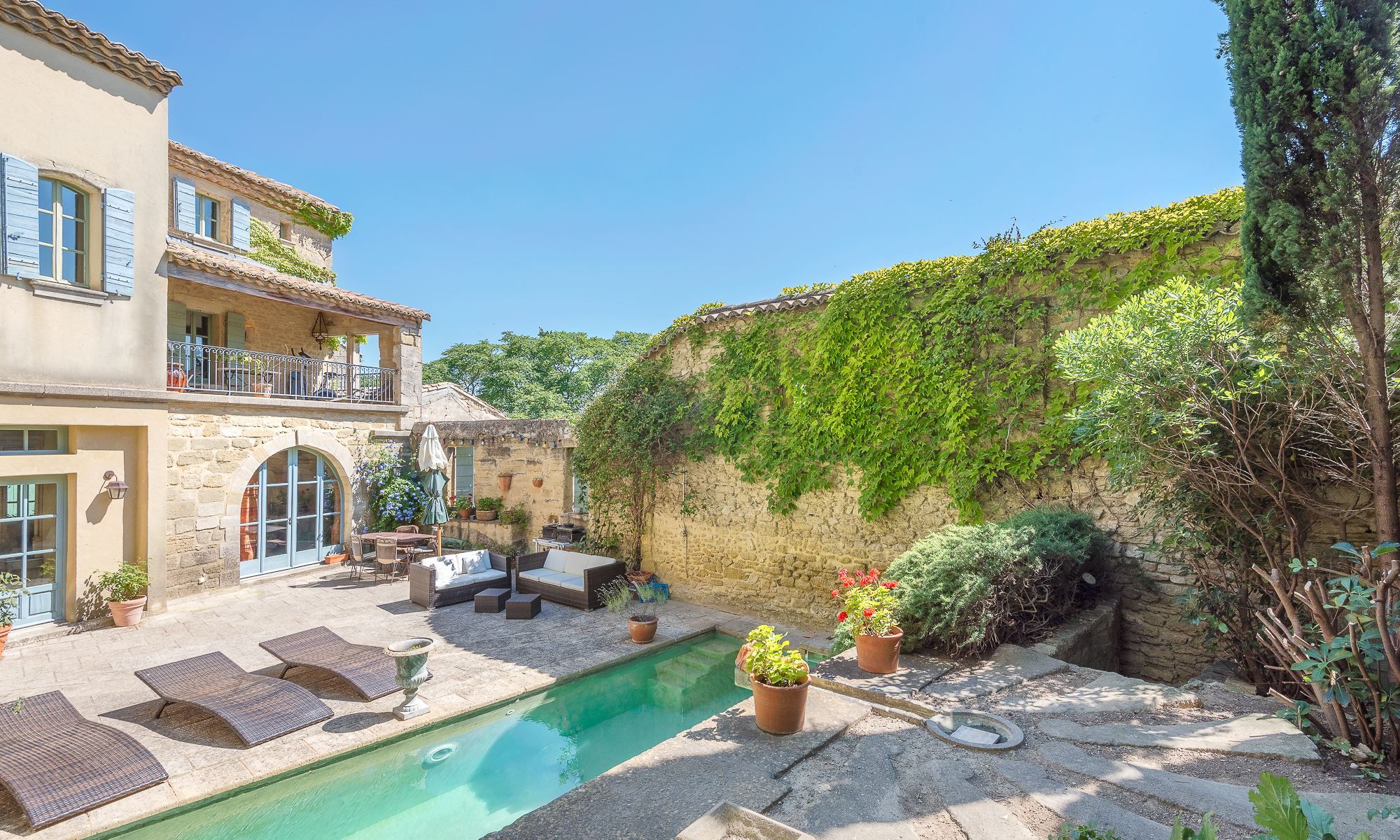 maison de luxe 9 Pièces en vente sur UZES (30700)