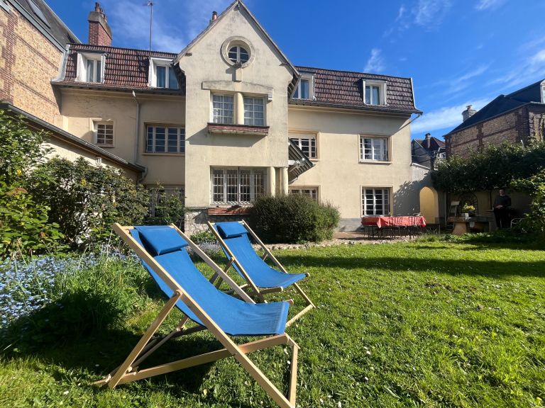 luxury property 8 Rooms for sale on MONT ST AIGNAN (76130)